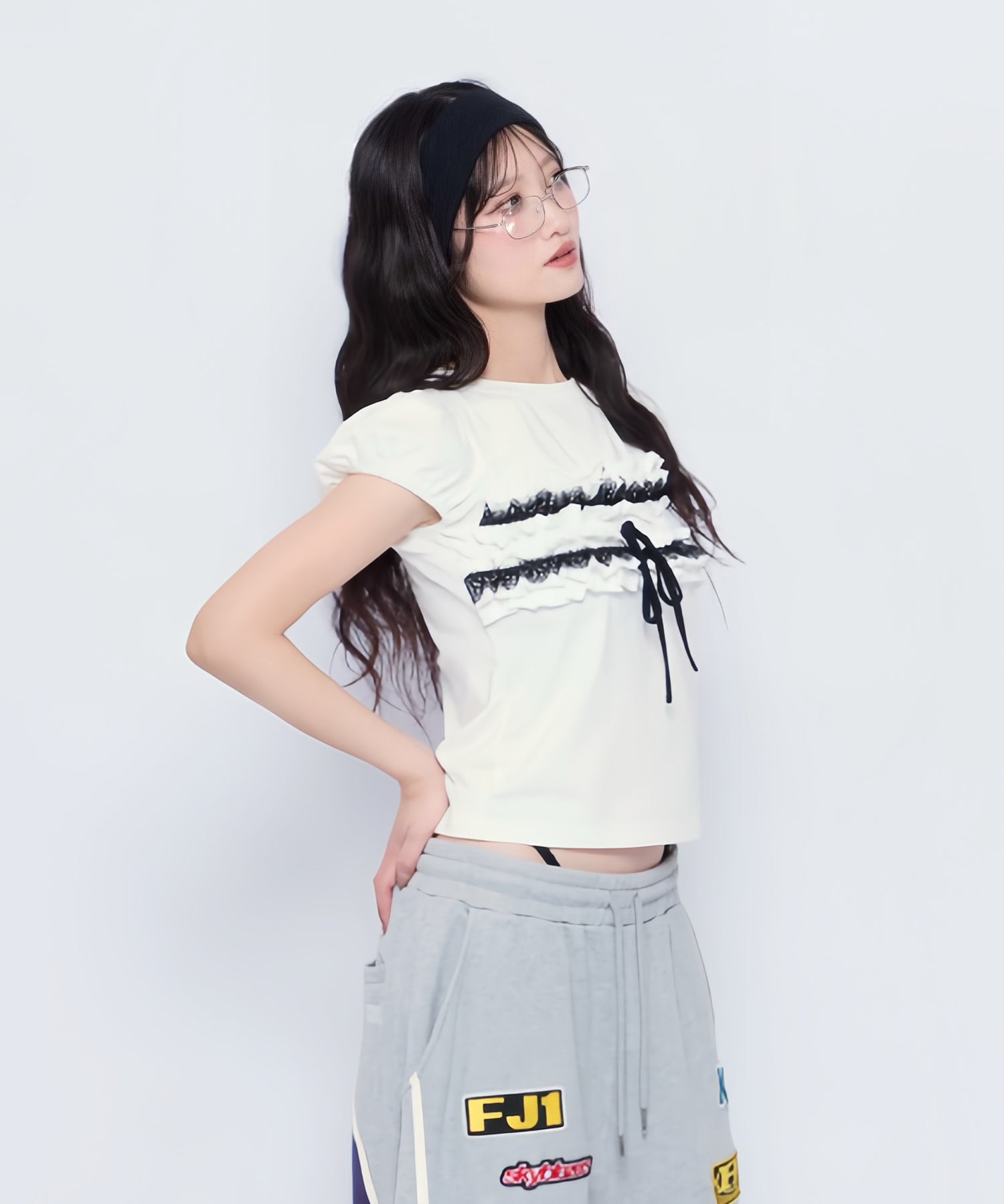 MODEL:155cm/COLOR:WHT/SIZE:F