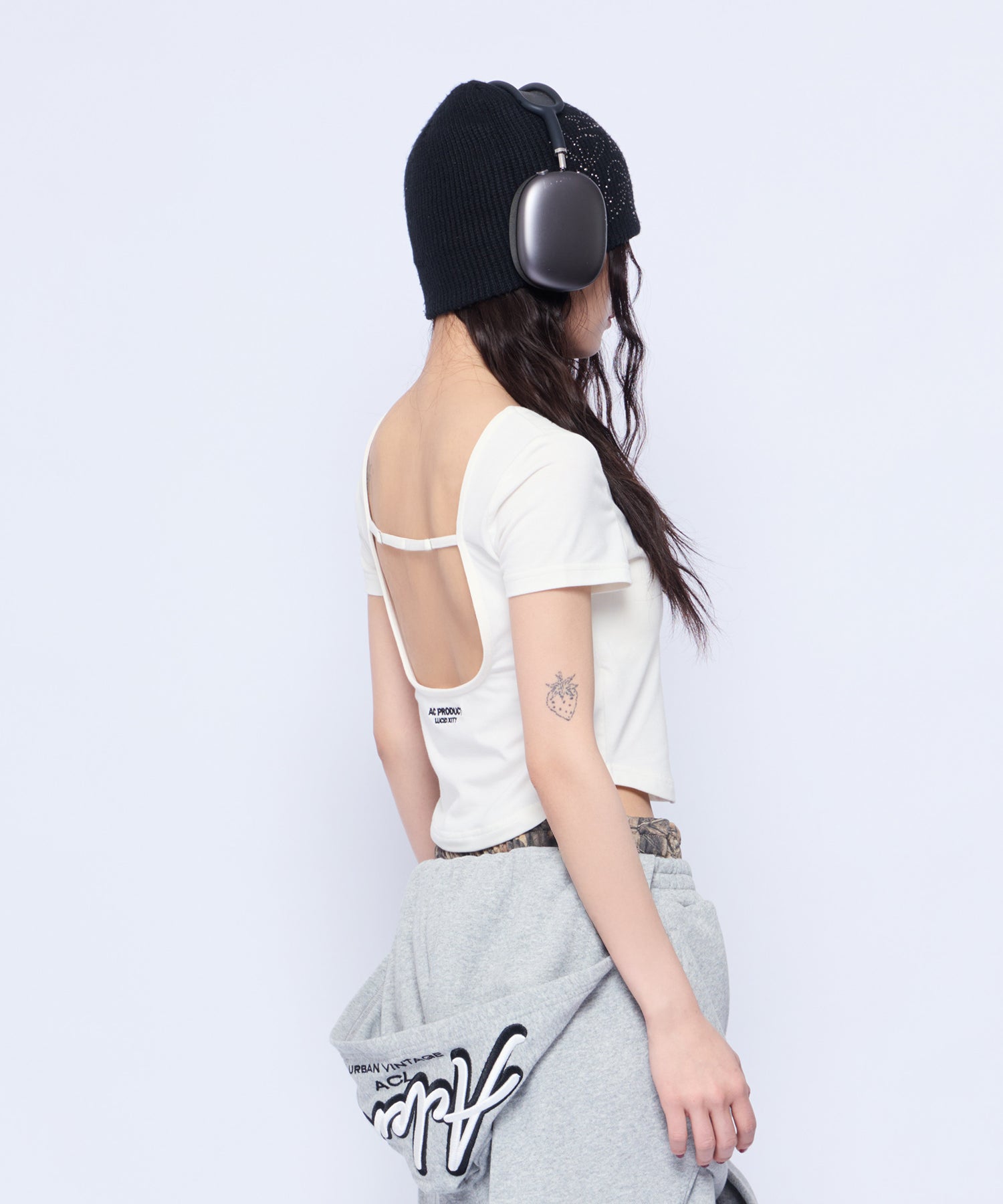 MODEL:160cm/COLOR:WHT/SIZE:F
