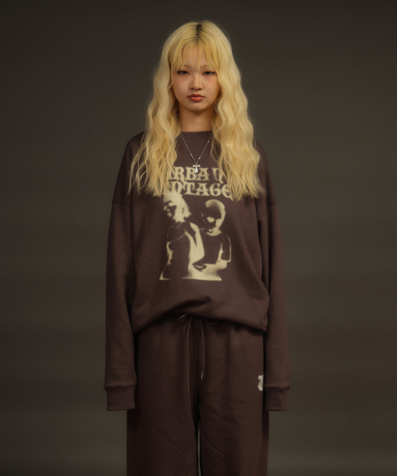 Graphic loose sweat shirt