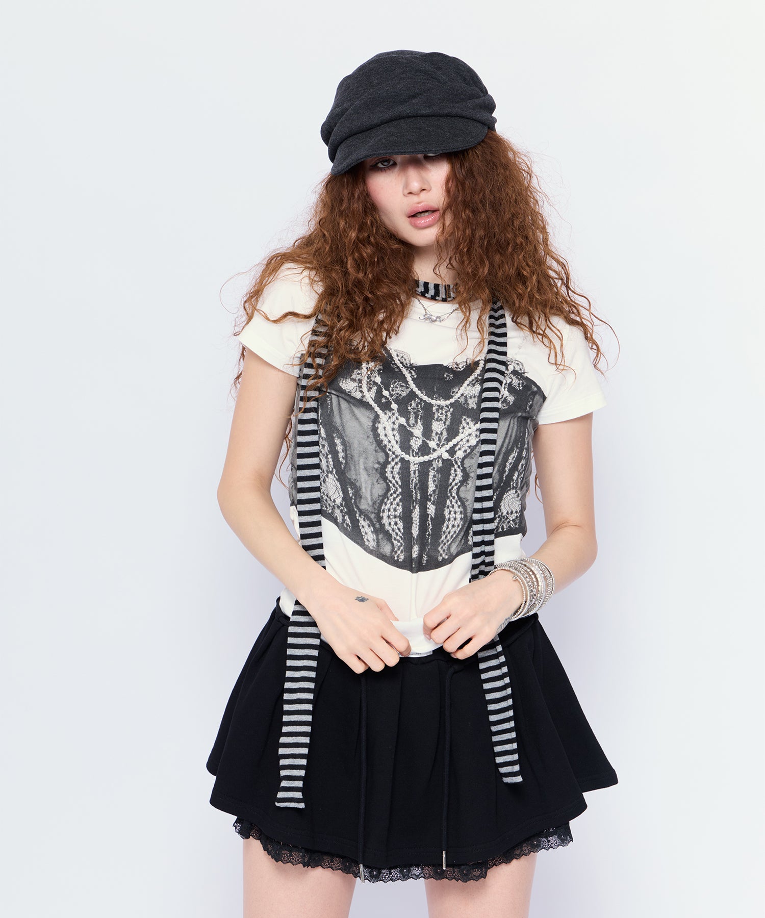 MODEL:168cm/COLOR:WHT/SIZE:F