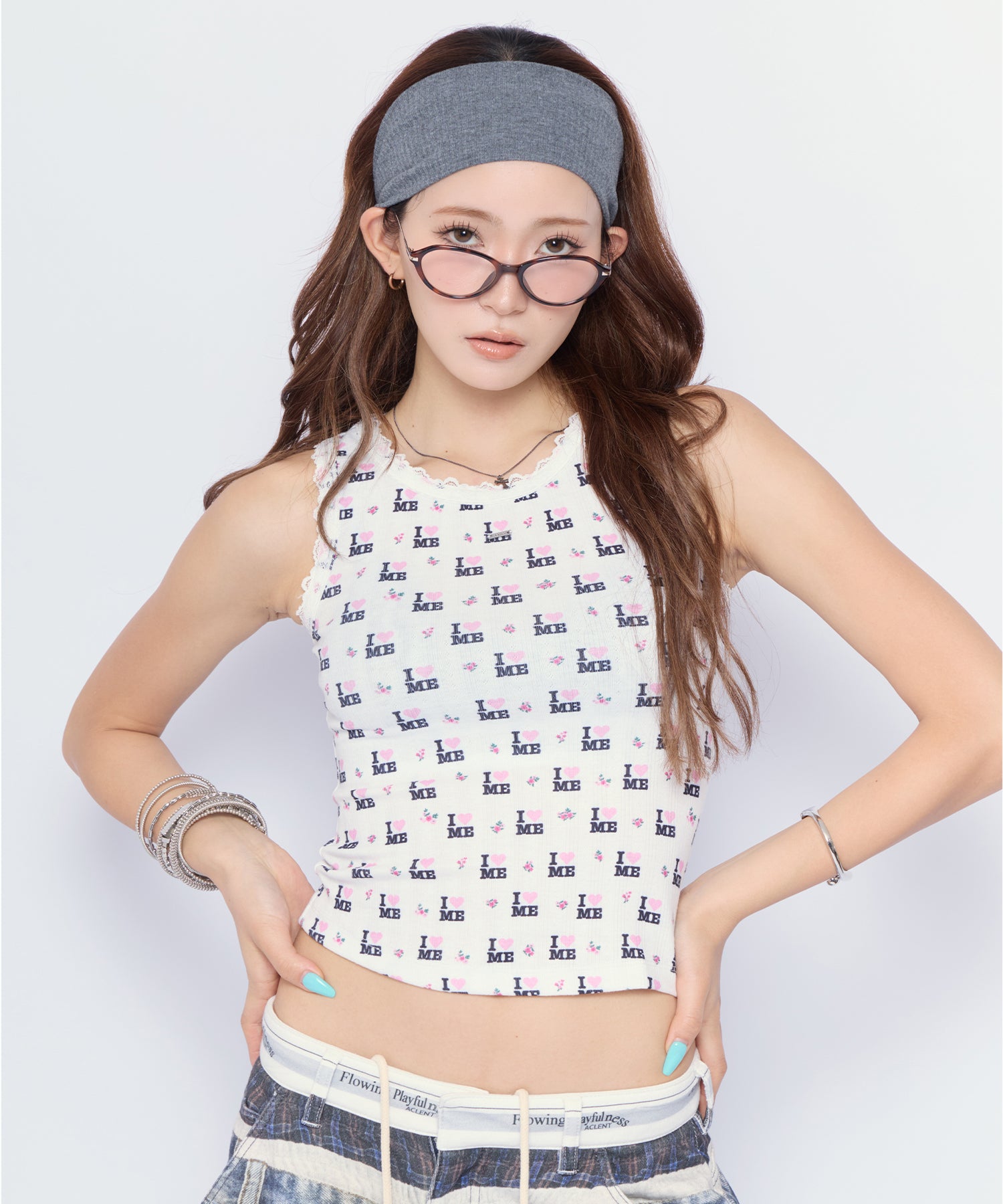 MODEL:170cm/COLOR:WHT/SIZE:F