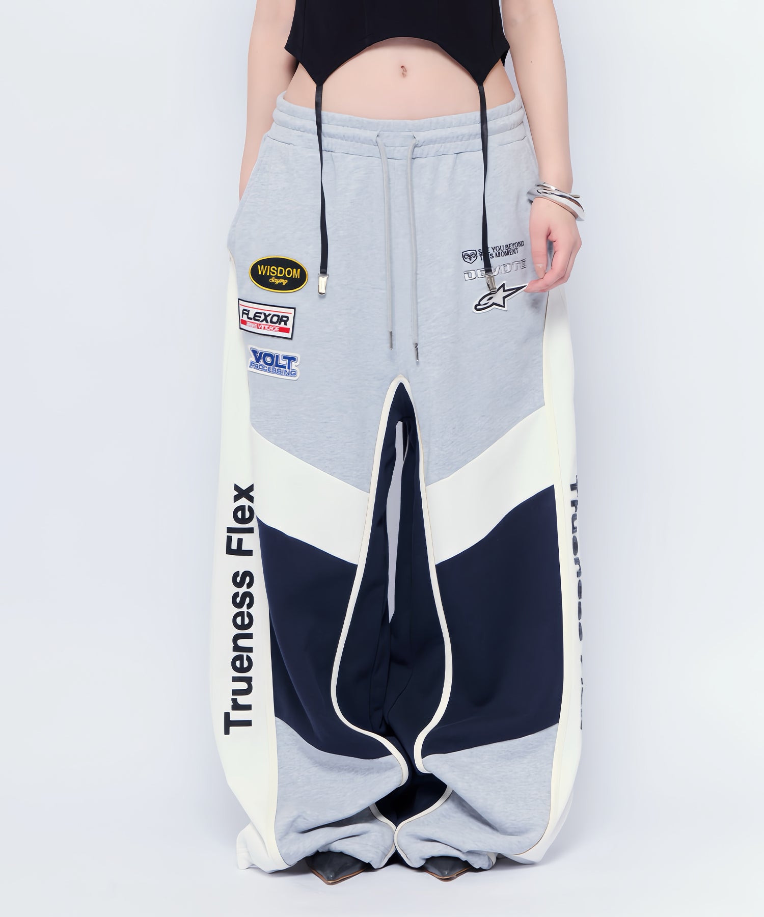 MODEL:155cm/COLOR:GRY/SIZE:F