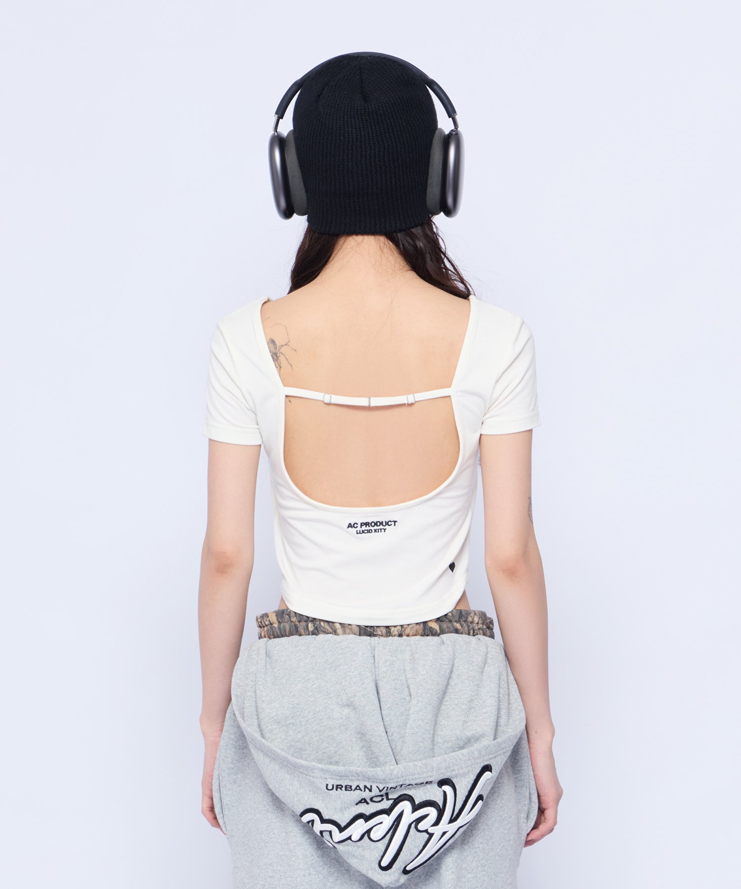 MODEL:160cm/COLOR:WHT/SIZE:F