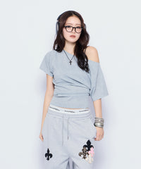 GRY / F