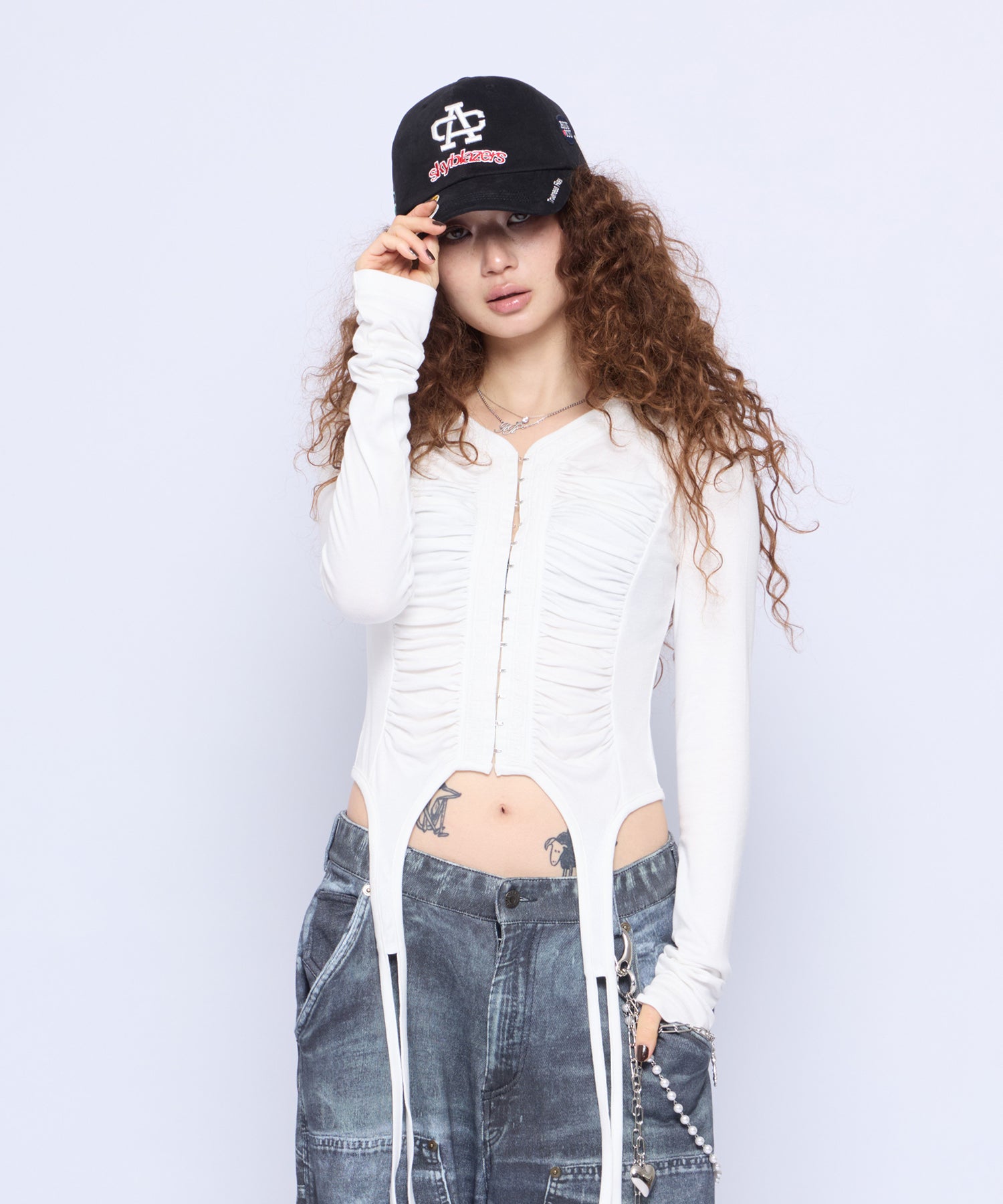 MODEL:168cm/COLOR:WHT/SIZE:F