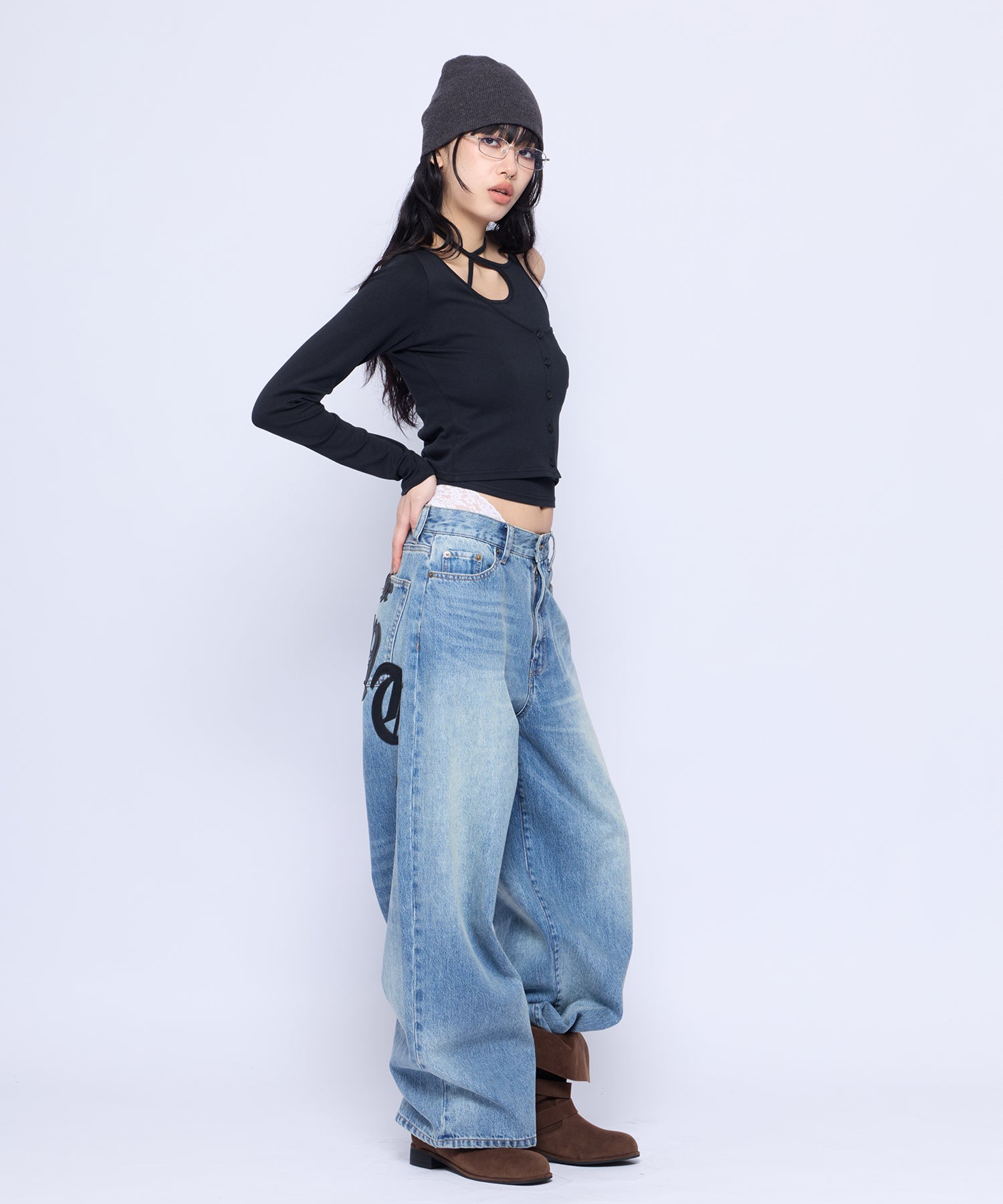 i*u様 新品 ACLENT Back Logo Icon Denim デニム Back Logo Icon Denim｜ACLENT（アクレント）