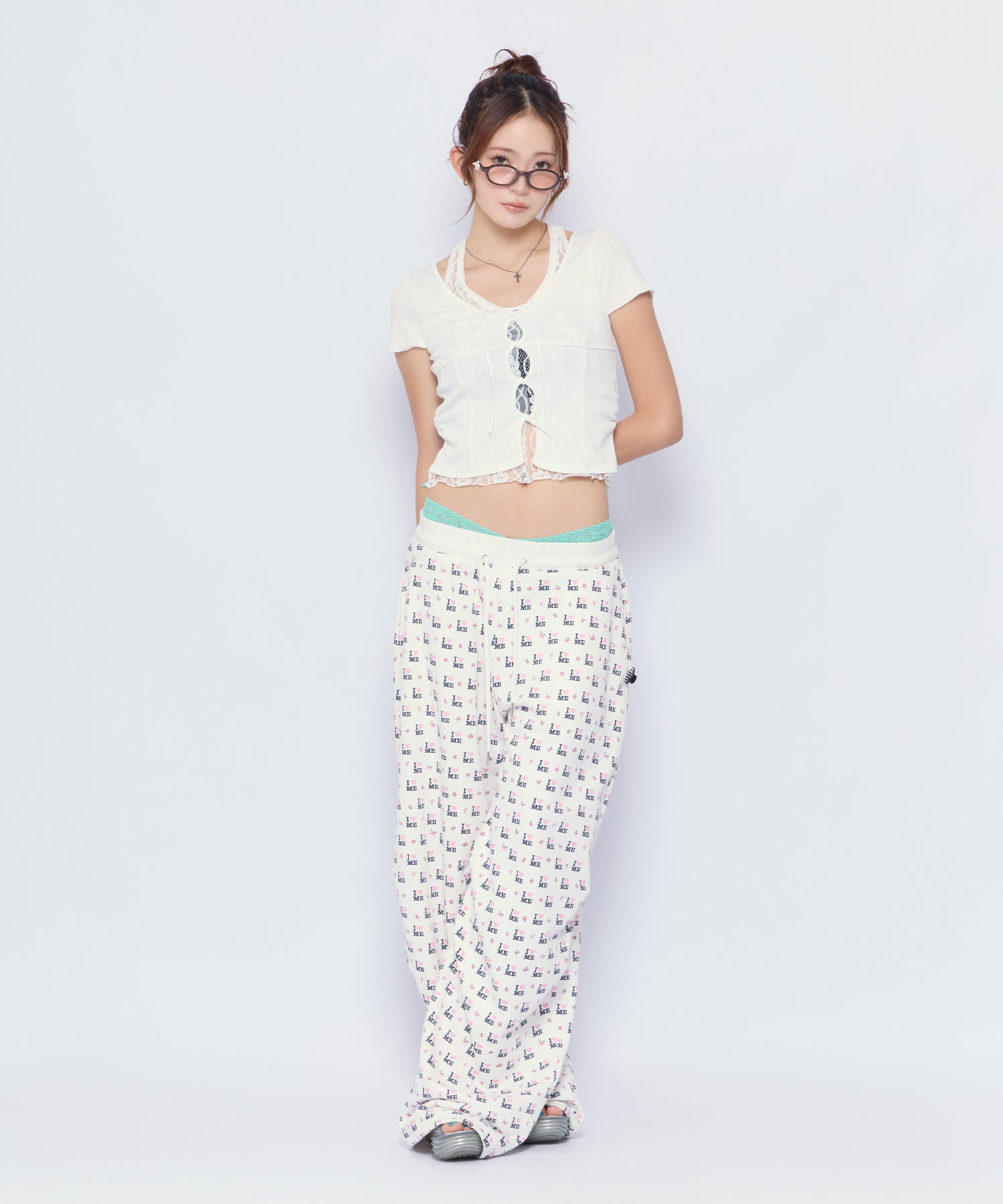 MODEL:170cm/COLOR:WHT/SIZE:F