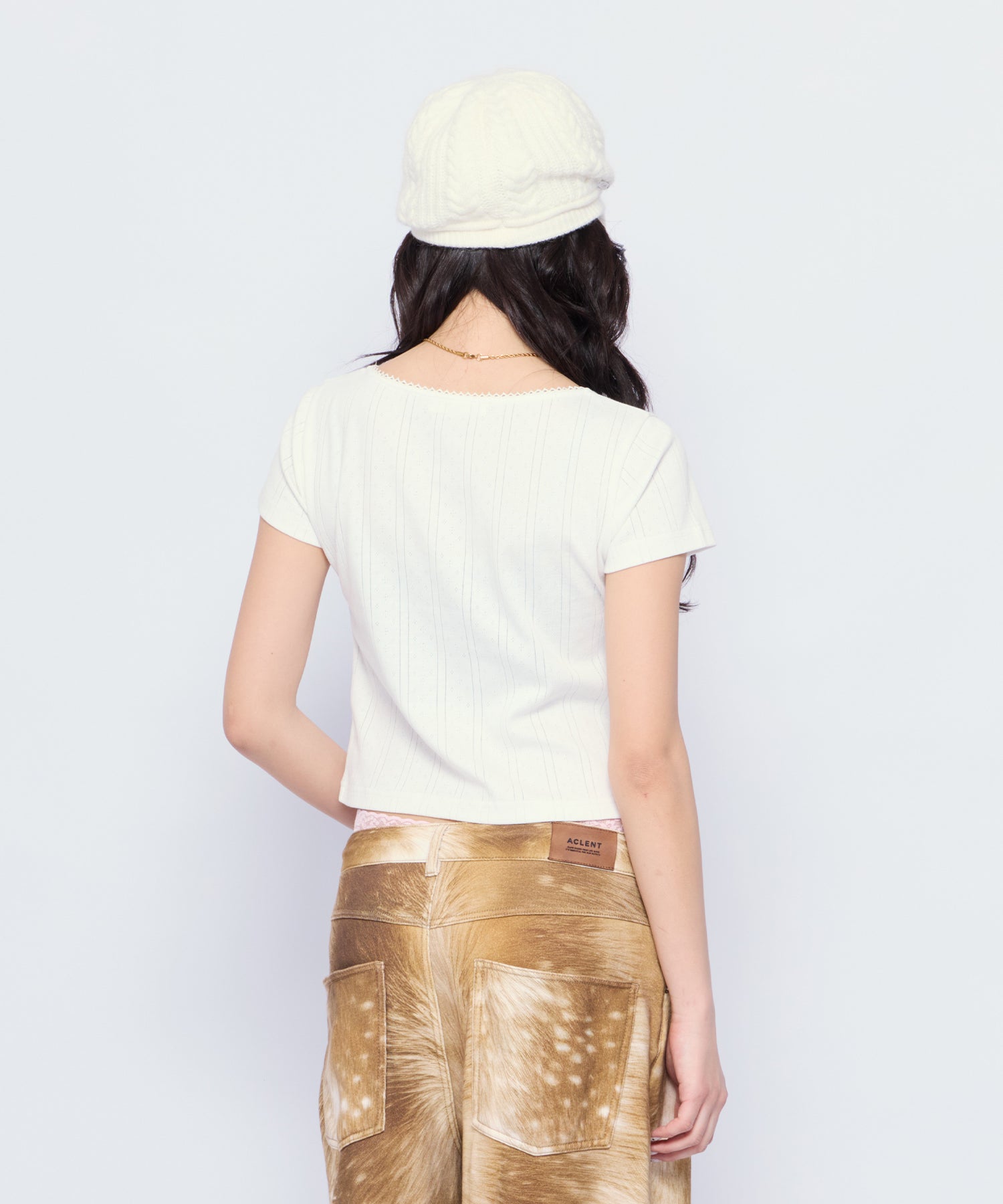 MODEL:170cm/COLOR:WHT/SIZE:F