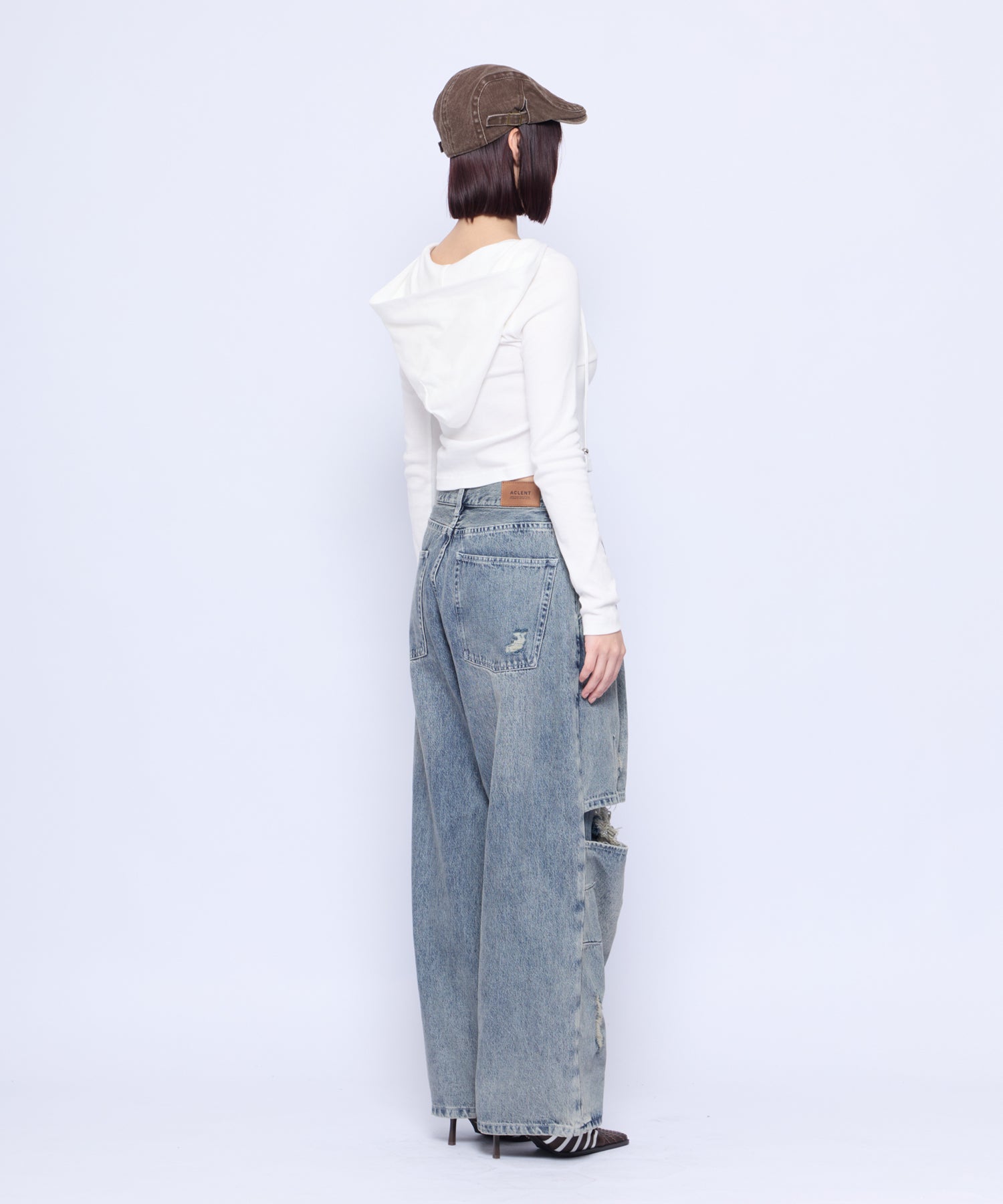 MODEL:165cm/COLOR:BLU/SIZE:F