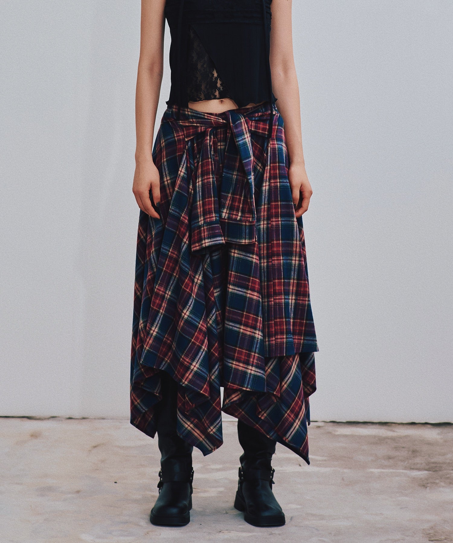 Asymmetry check long skirt