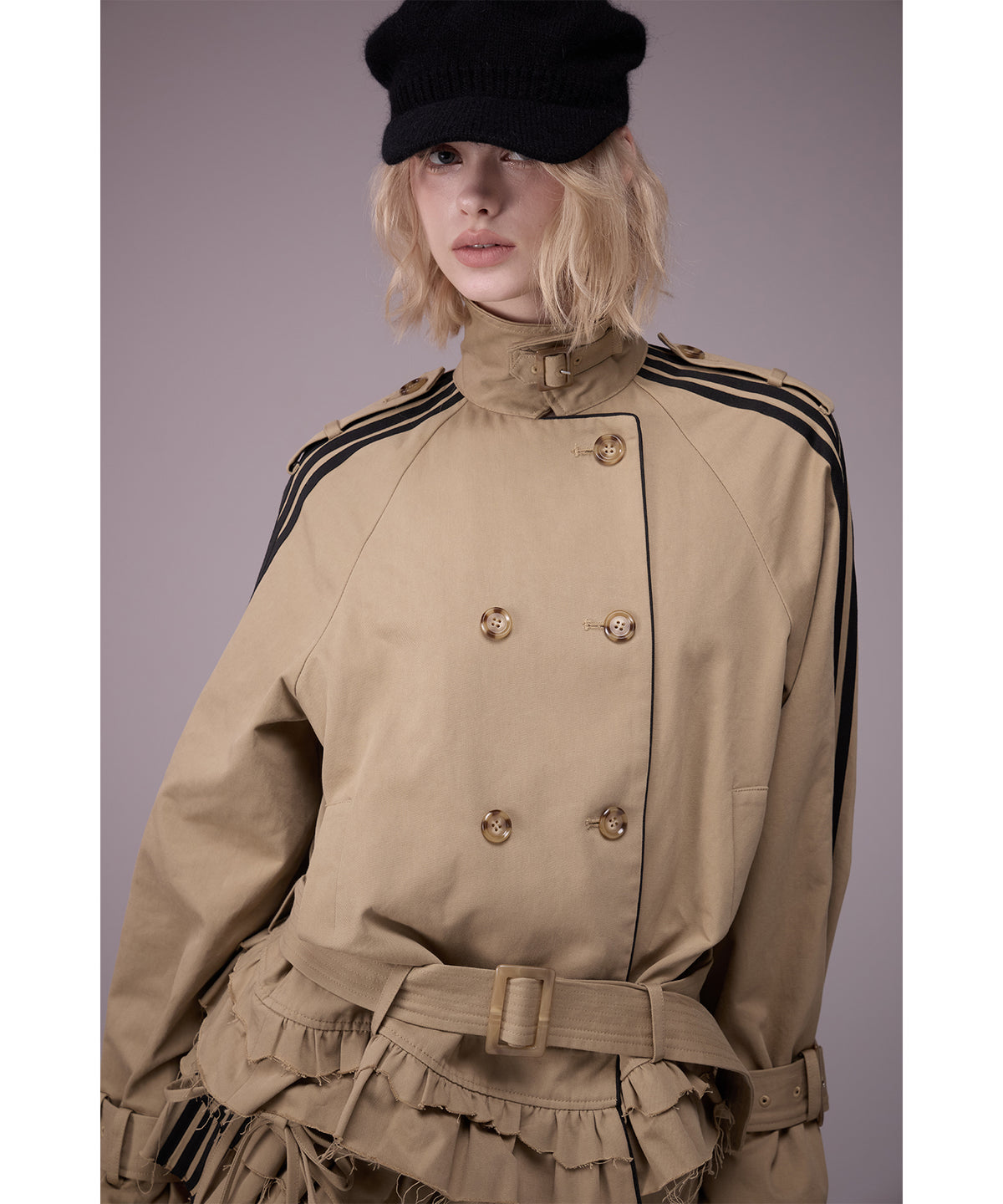 MODEL:176cm/COLOR:BEG/SIZE:F