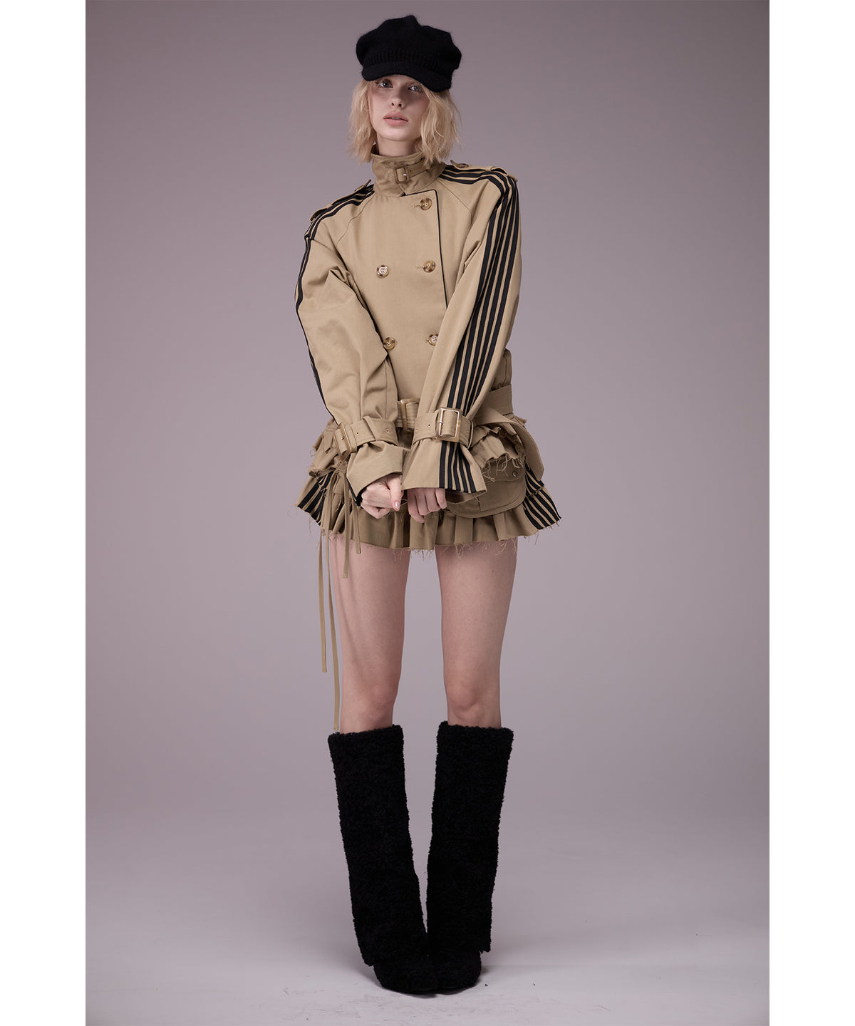 MODEL:176cm/COLOR:BEG/SIZE:F
