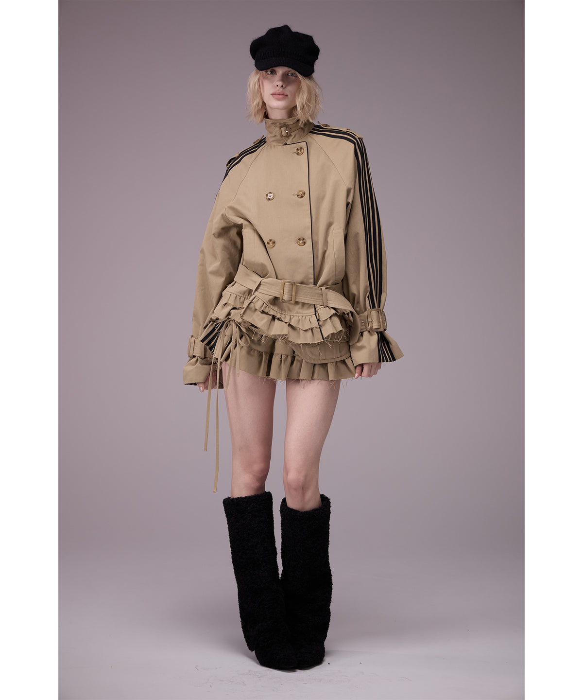 MODEL:176cm/COLOR:BEG/SIZE:F