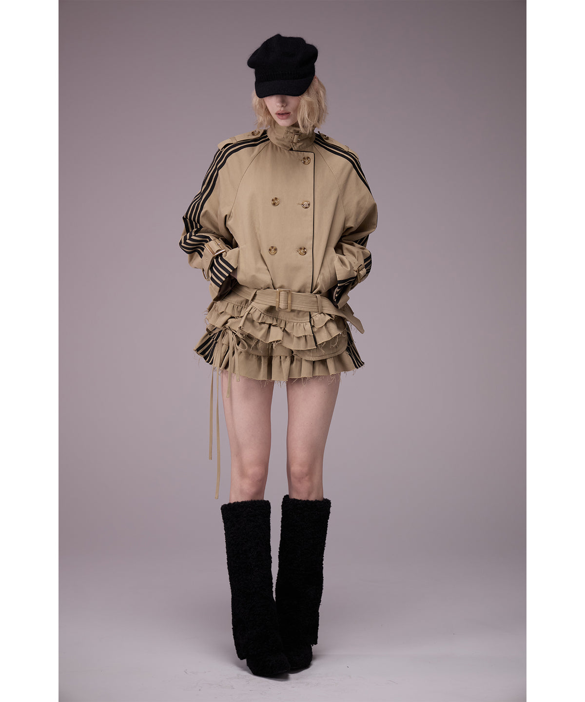 MODEL:176cm/COLOR:BEG/SIZE:F