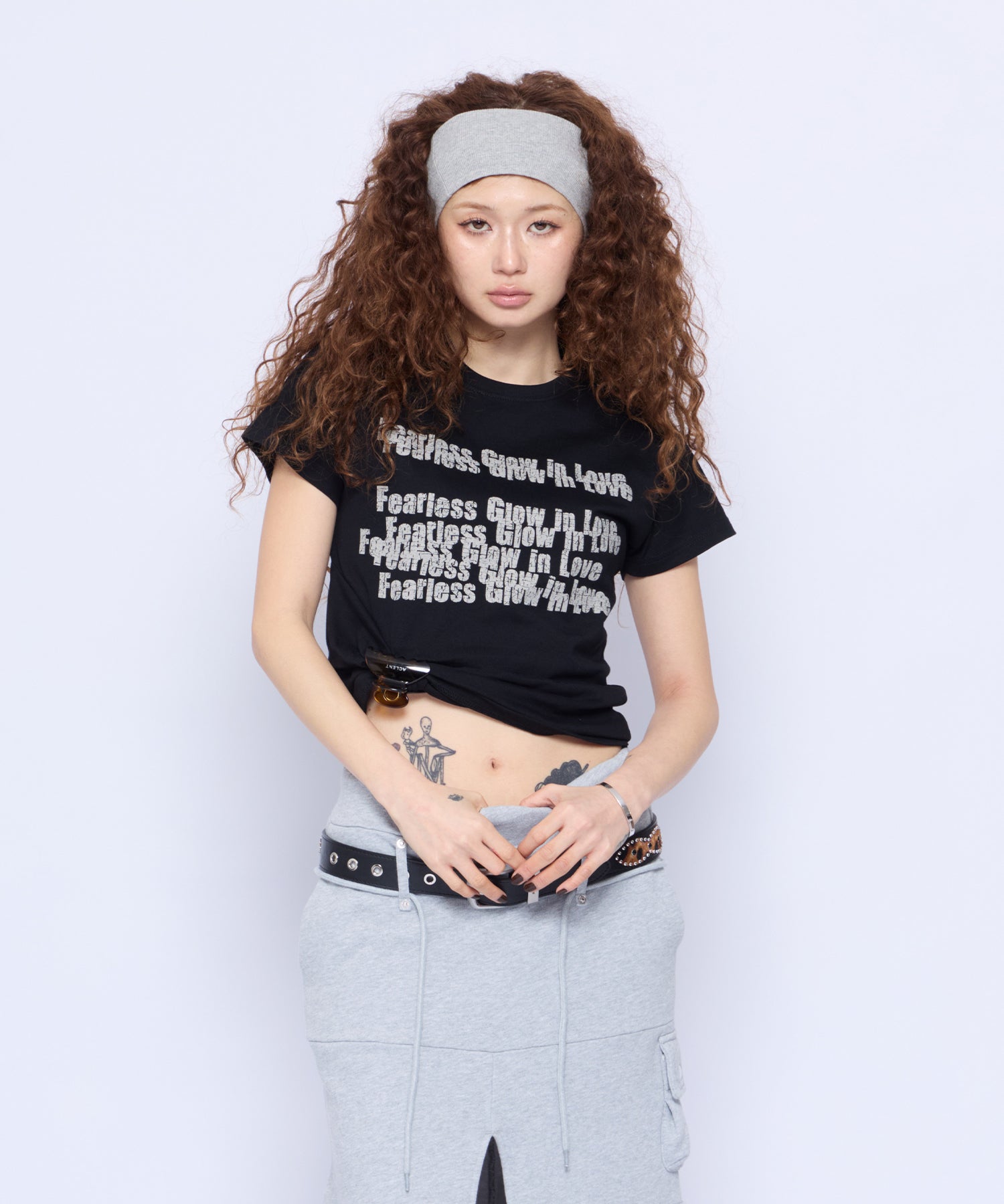 ACLENT ロゴロンT ACLENT（アクレント）の「レースモチーフILOVEロゴロンT（Tシャツ