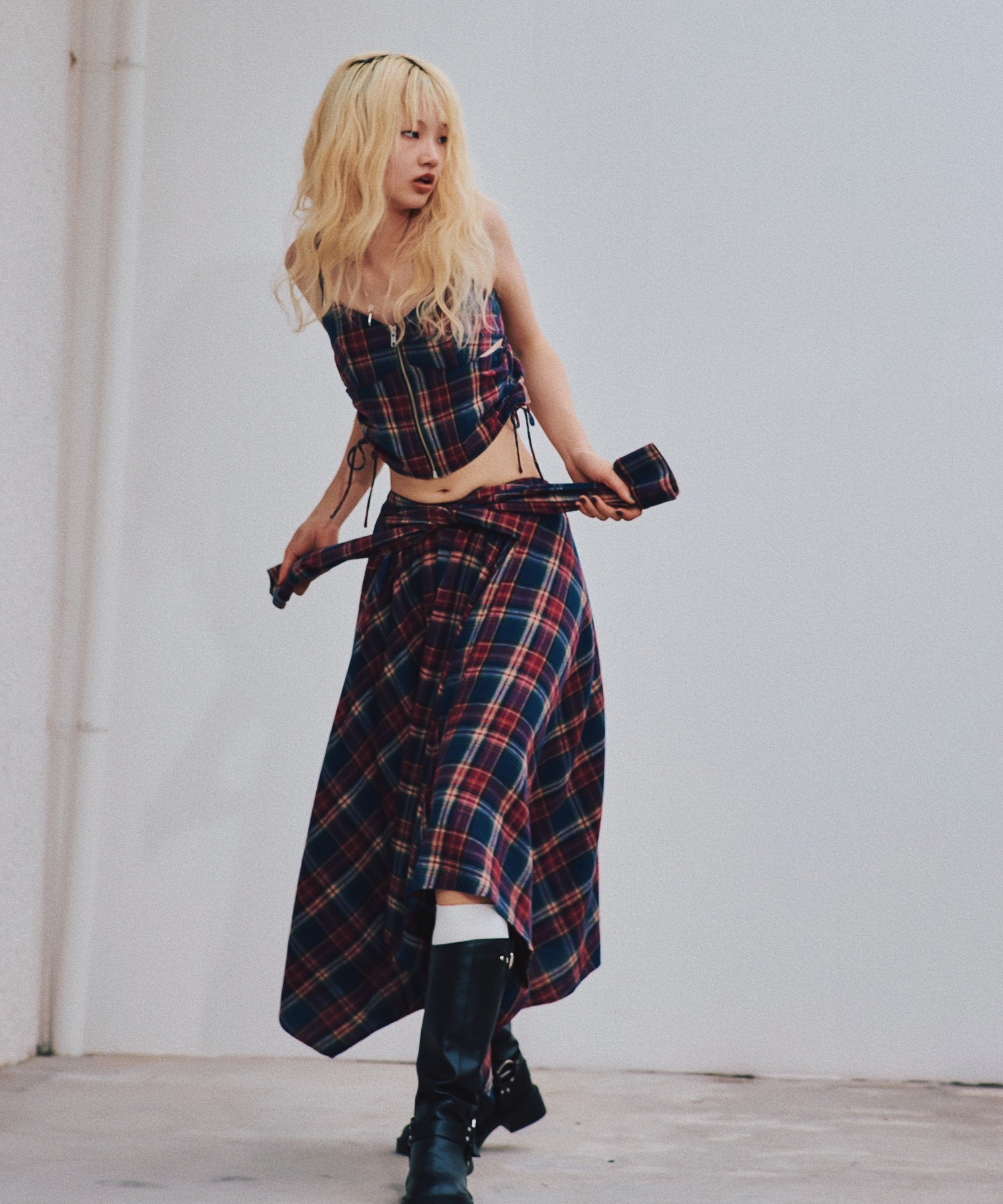 Asymmetry check long skirt