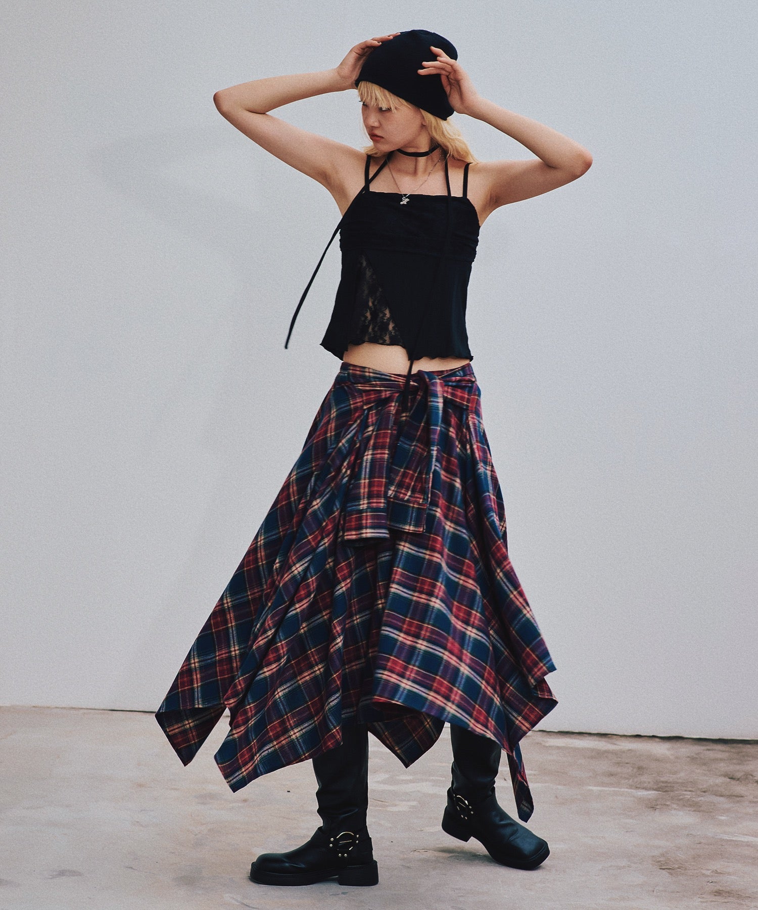 Asymmetry check long skirt