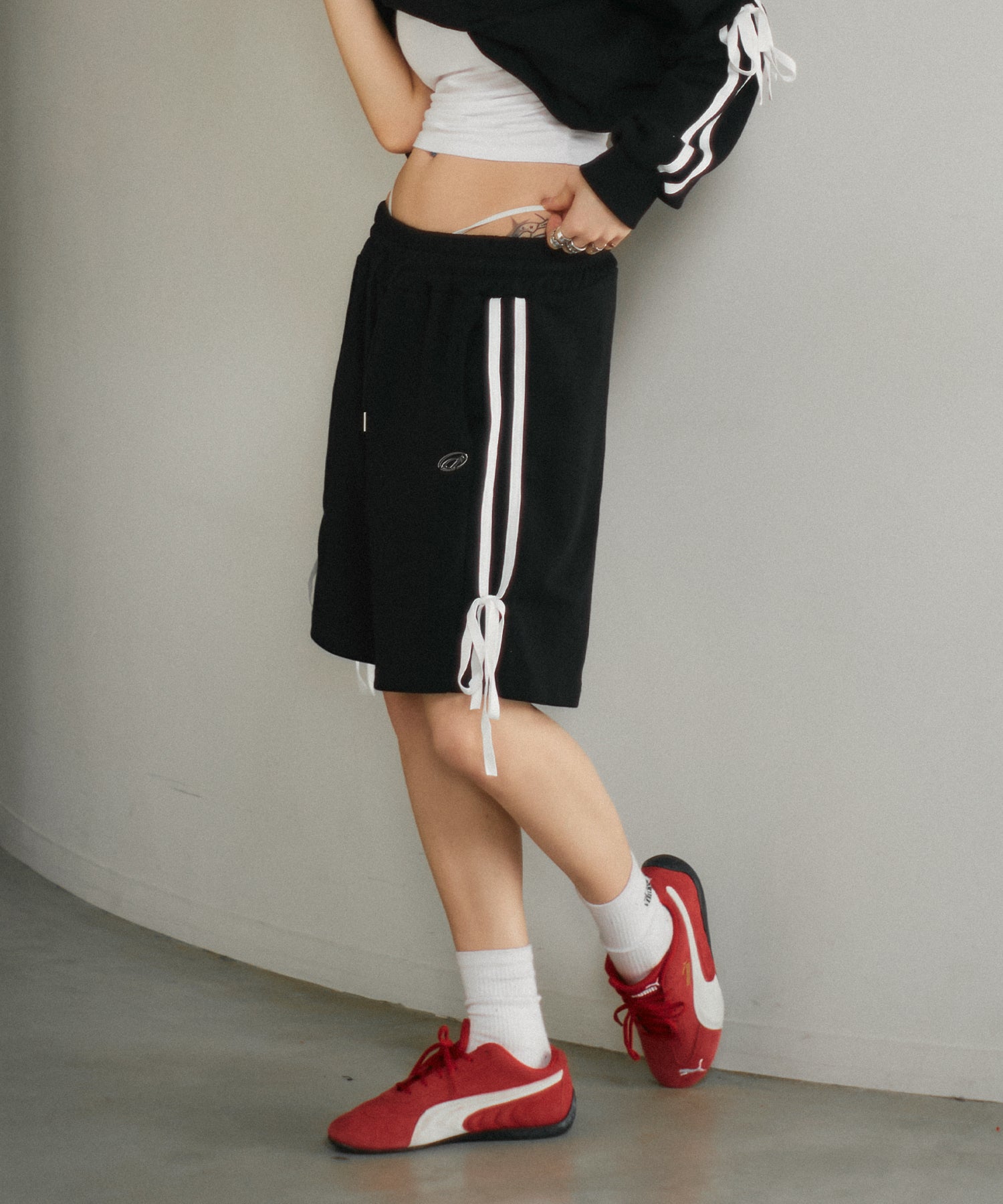 Double line ribbon sweat half pants