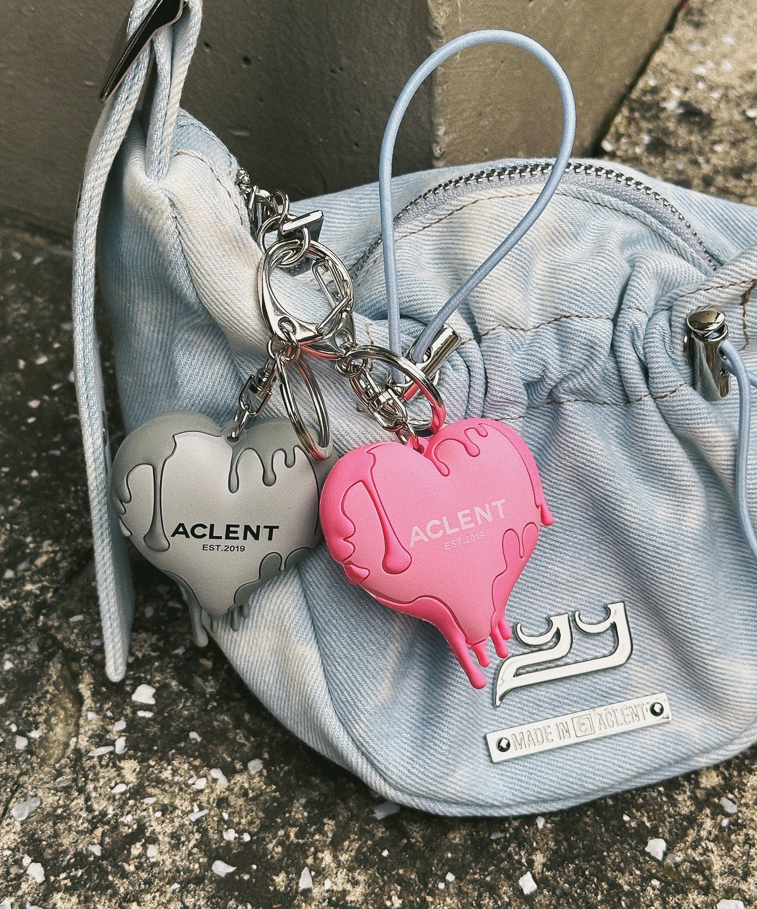 Drip heart rubber key holder