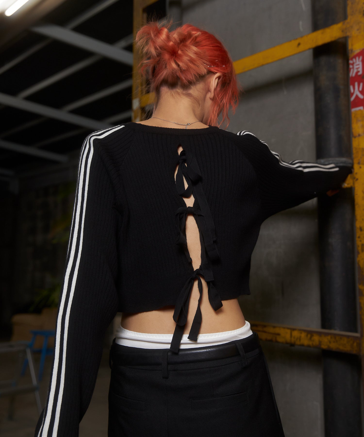 Back ribbon rib knit tops