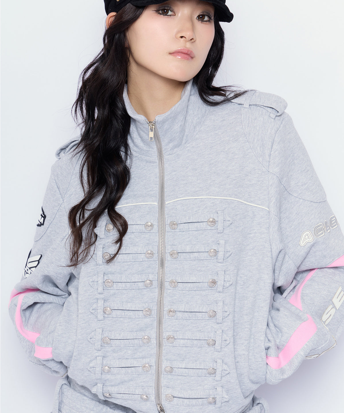 MODEL:170cm/COLOR:GRY/SIZE:F