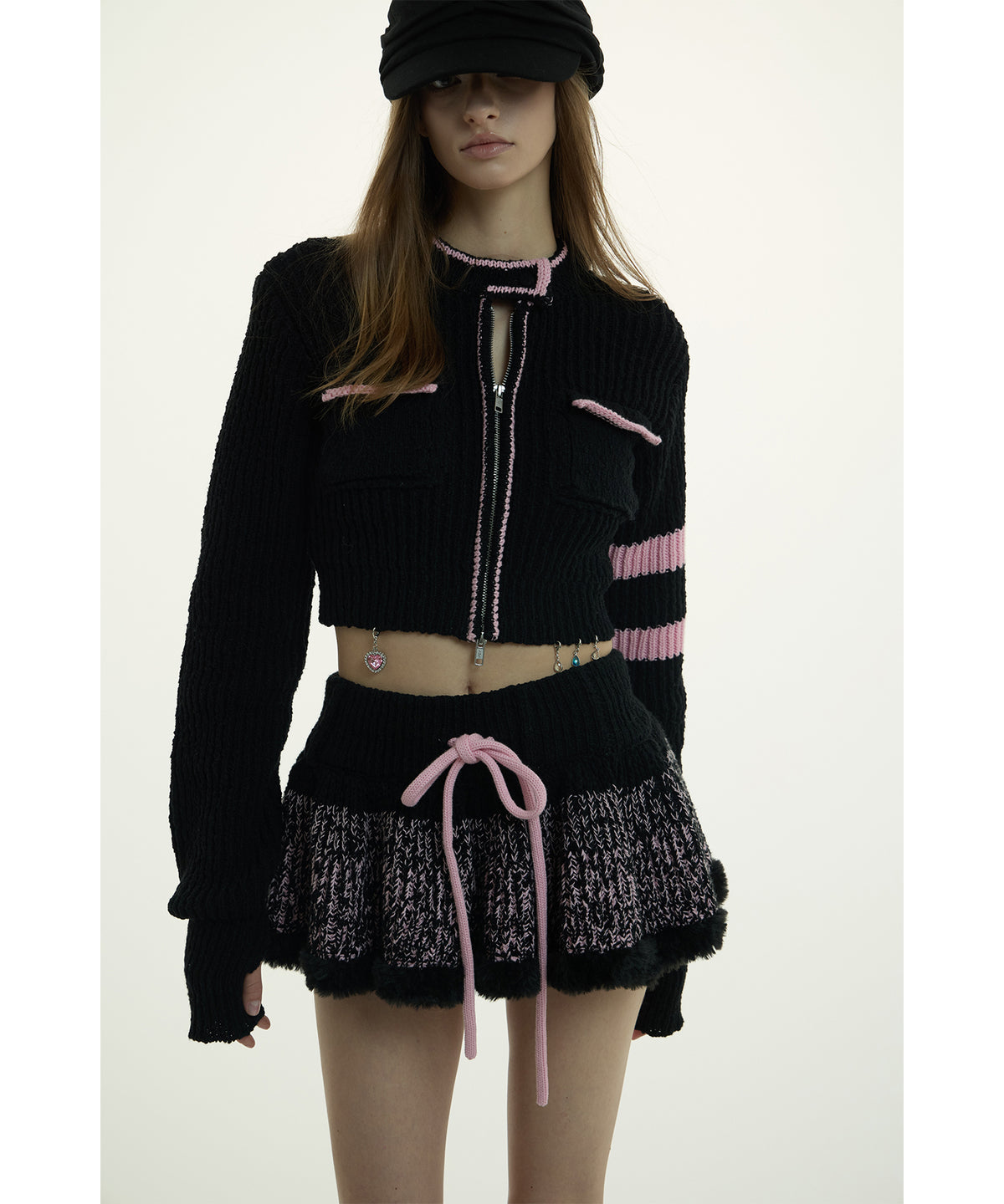 MODEL:173cm/COLOR:BLK/SIZE:F