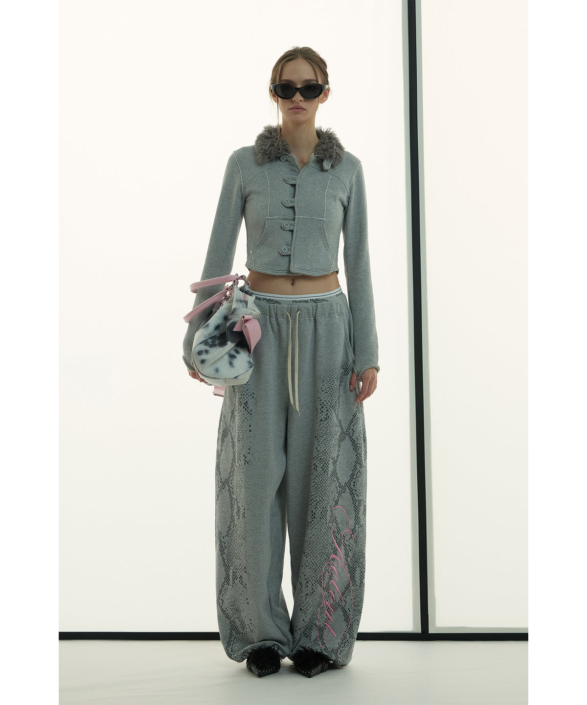 MODEL:173cm/COLOR:GRY/SIZE:F