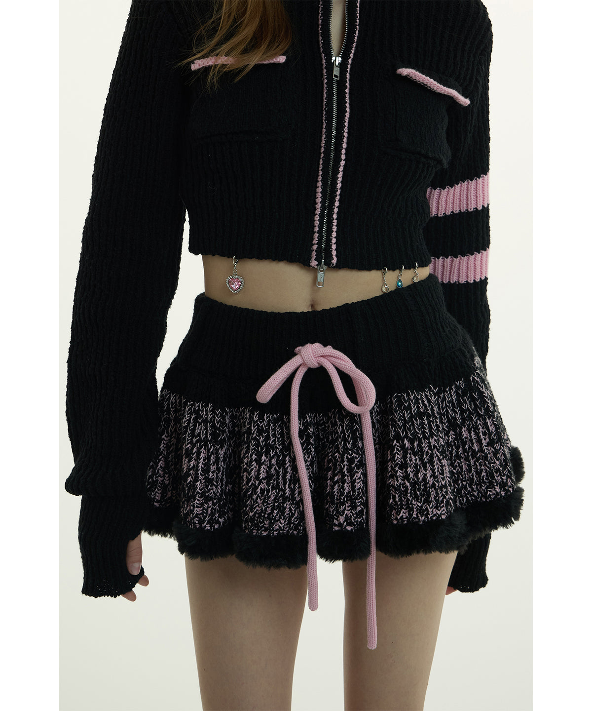 MODEL:173cm/COLOR:BLK/SIZE:F