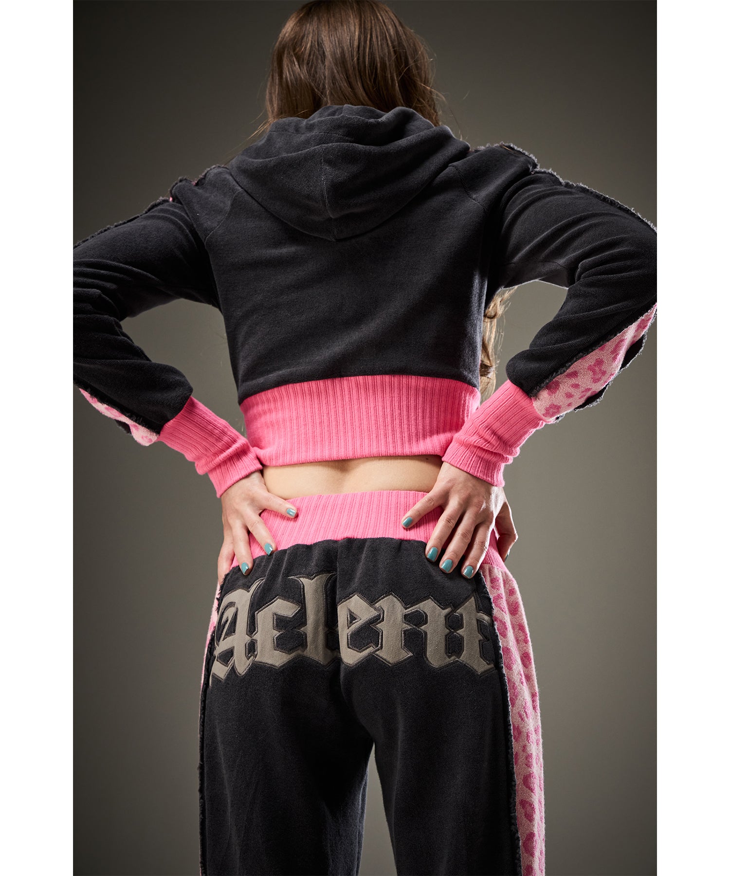 MODEL:171cm/COLOR:BLK/SIZE:F