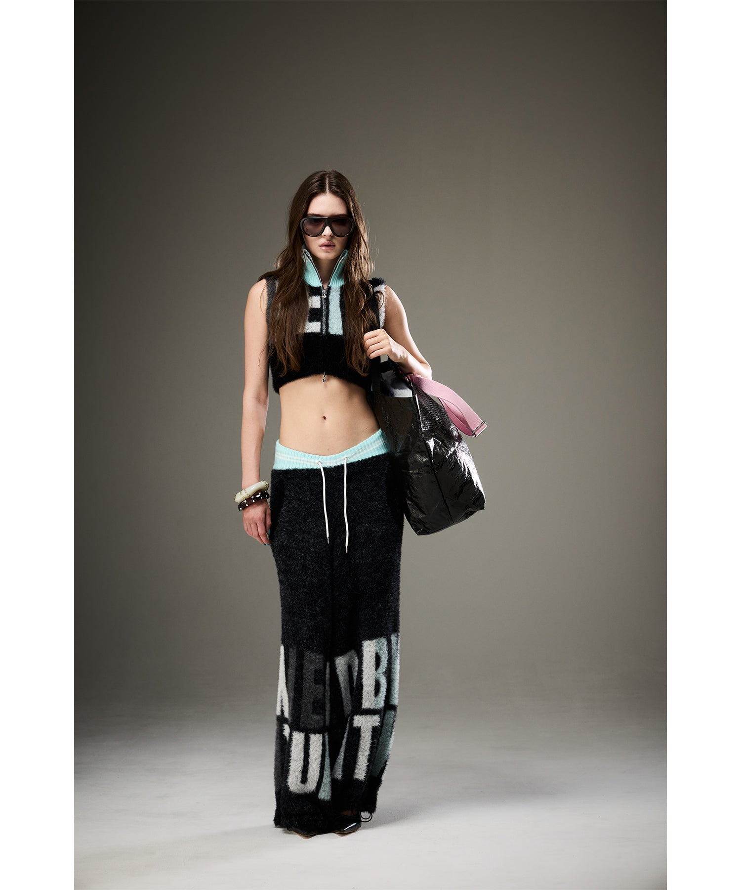 MODEL:171cm/COLOR:BLK/SIZE:F