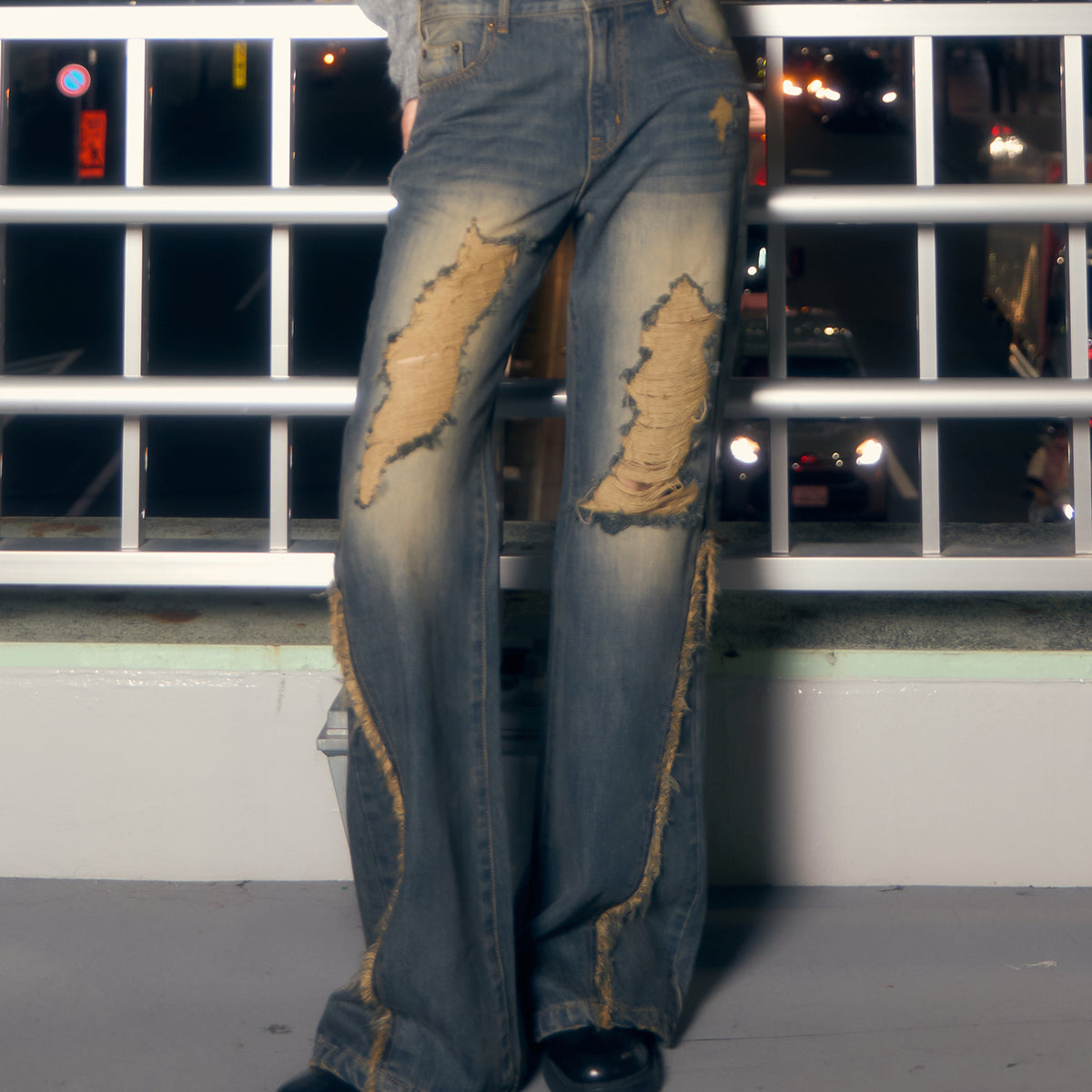 完売品 未使用 Adonisis アドニシス フロントボタンフレアデニムSK ダメージL/Wフレアデニムパンツ｜ACLENT（アクレント）