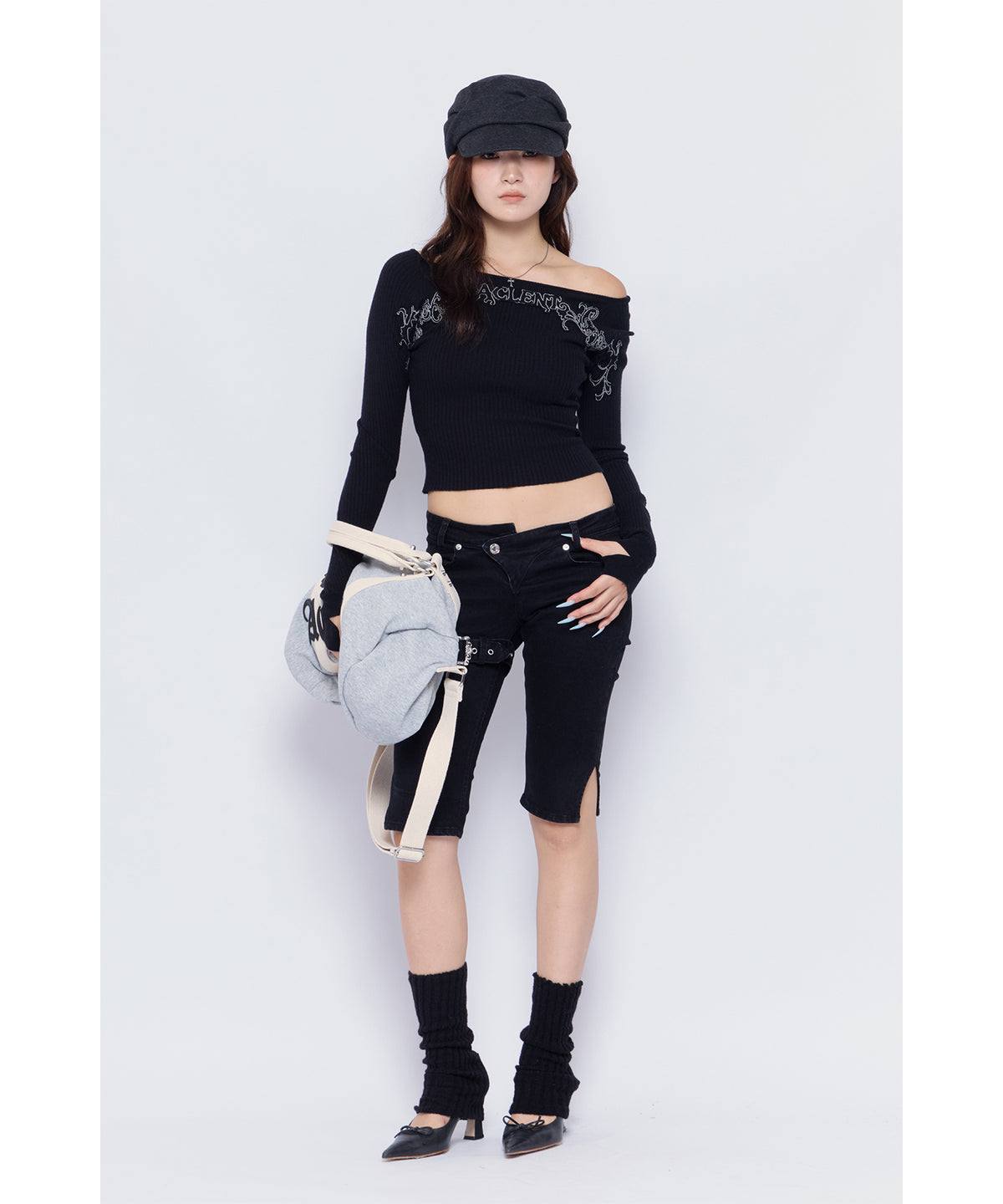 MODEL:170cm/COLOR:BLK/SIZE:F