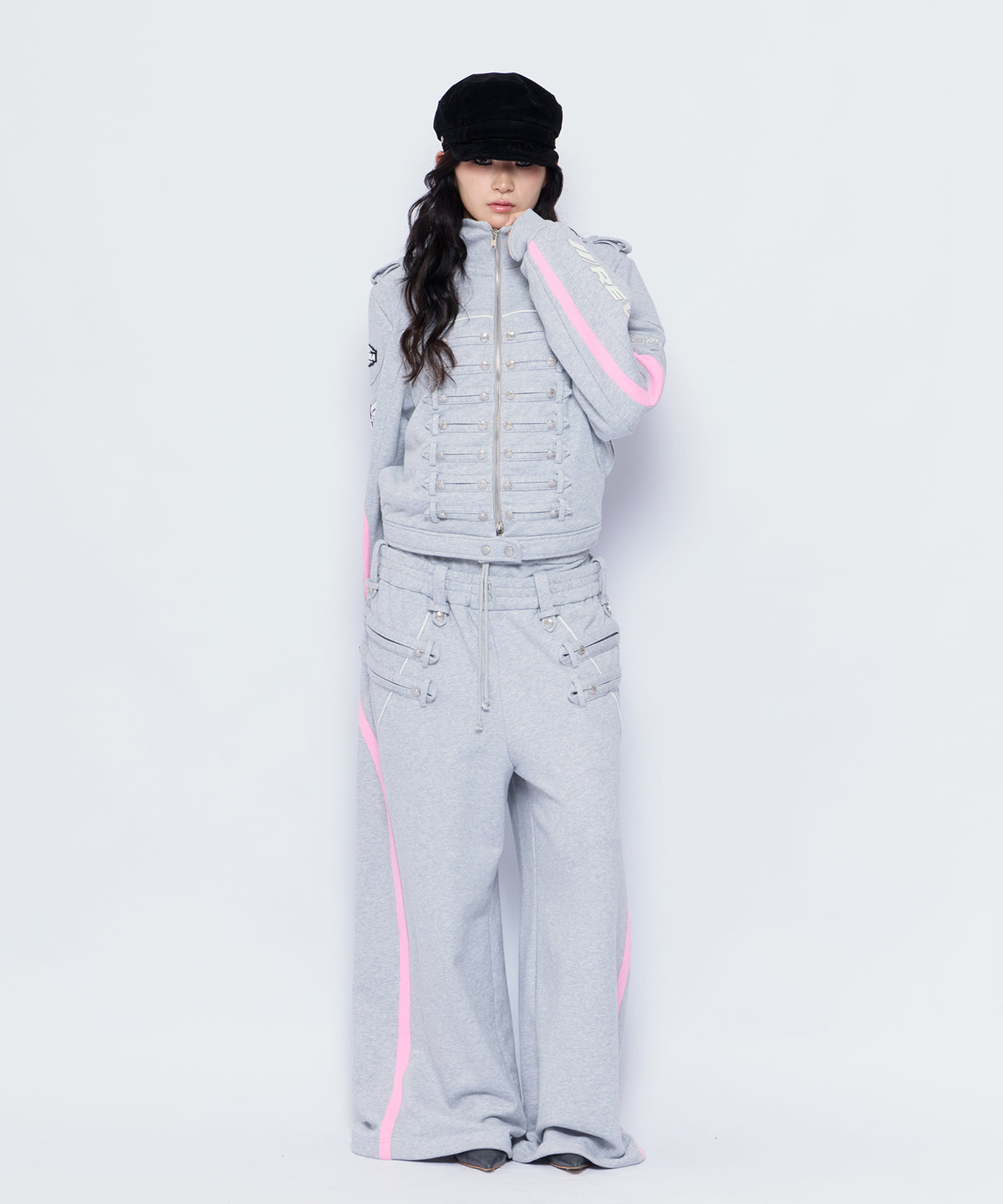 MODEL:170cm/COLOR:GRY/SIZE:F