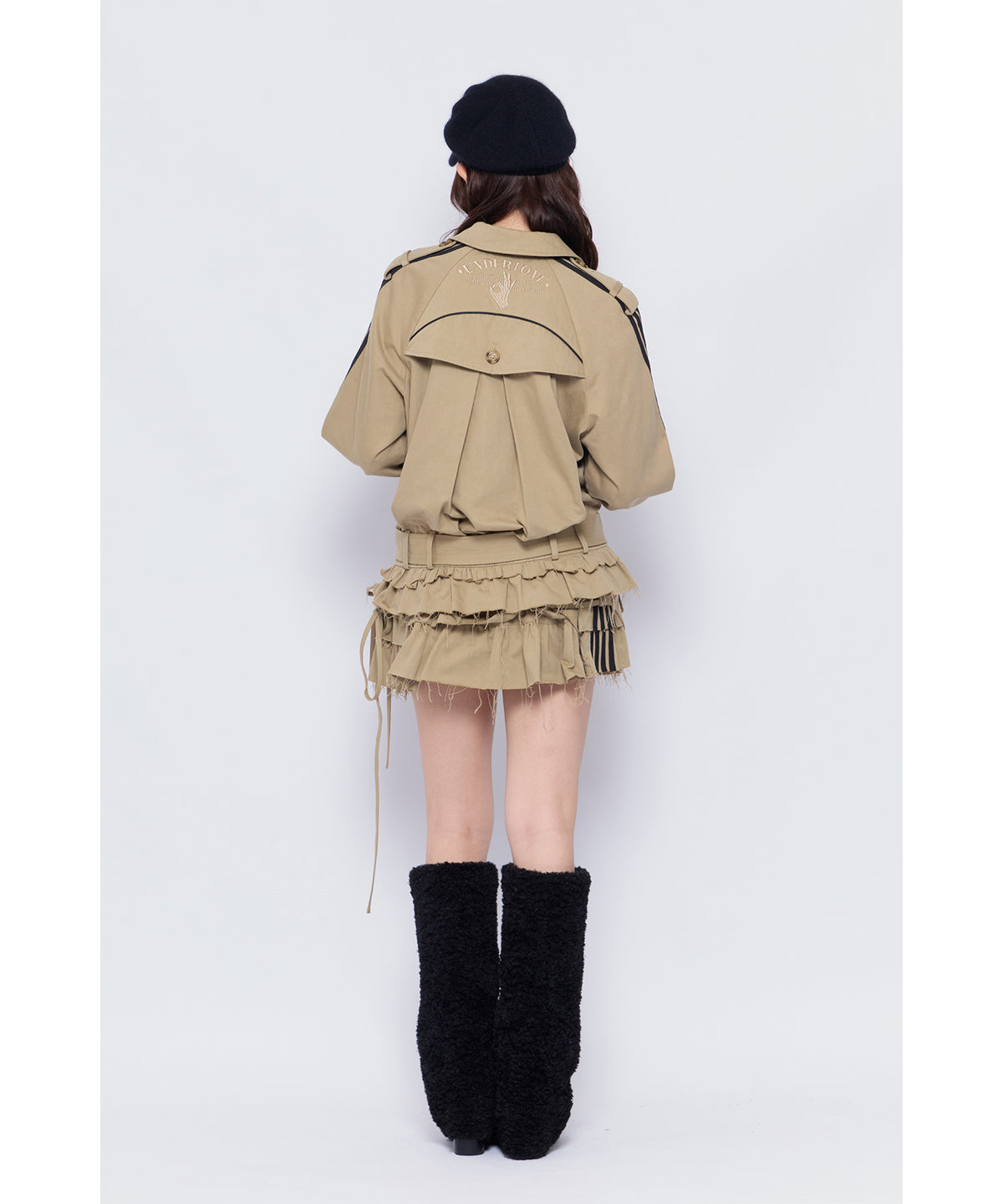 MODEL:170cm/COLOR:BEG/SIZE:F