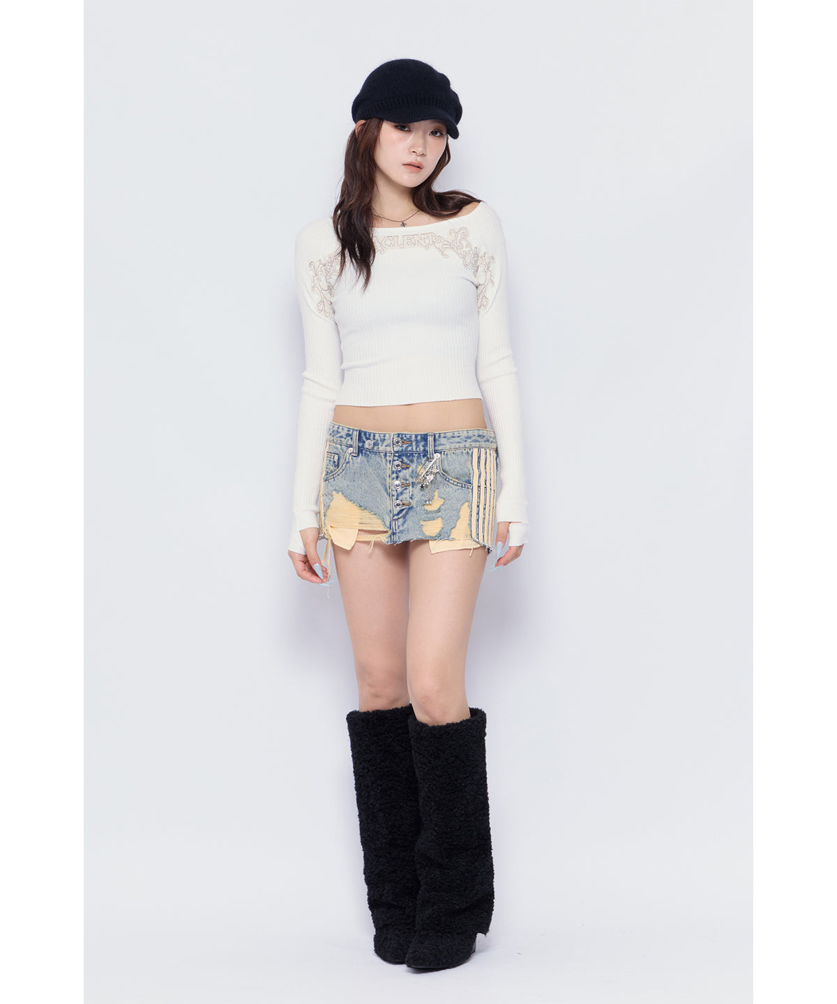 MODEL:170cm/COLOR:WHT/SIZE:F