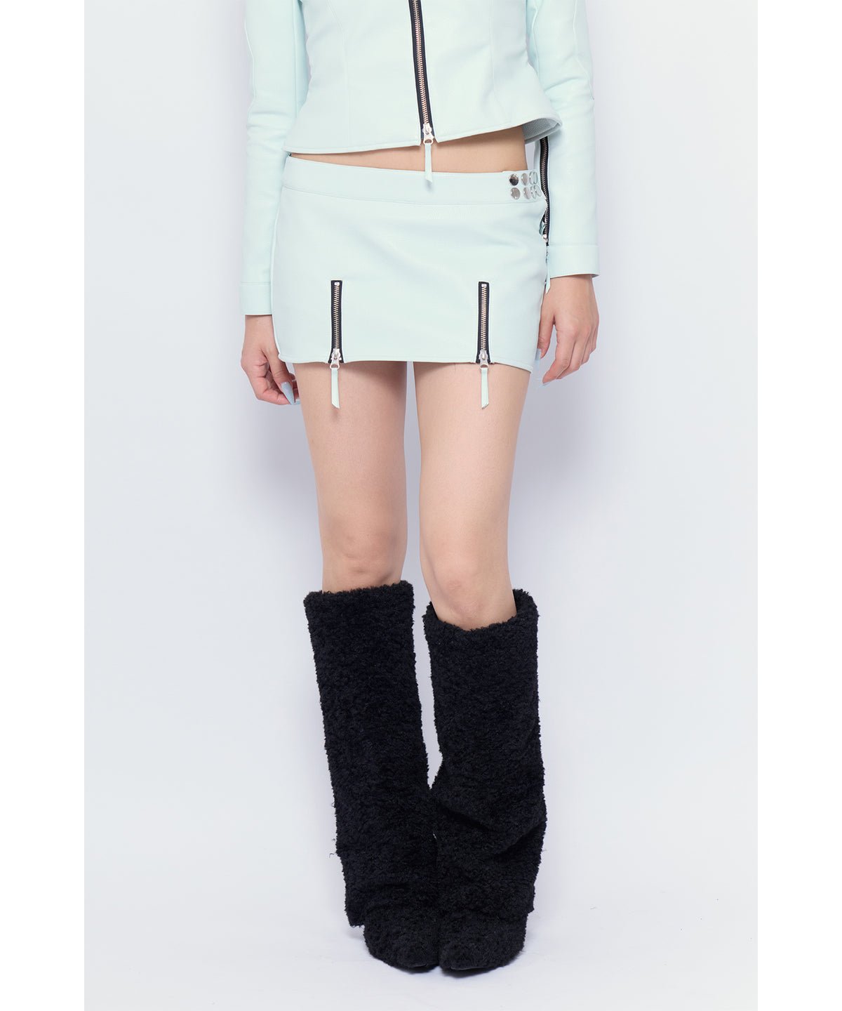 MODEL:170cm/COLOR:L/TRQ/SIZE:F
