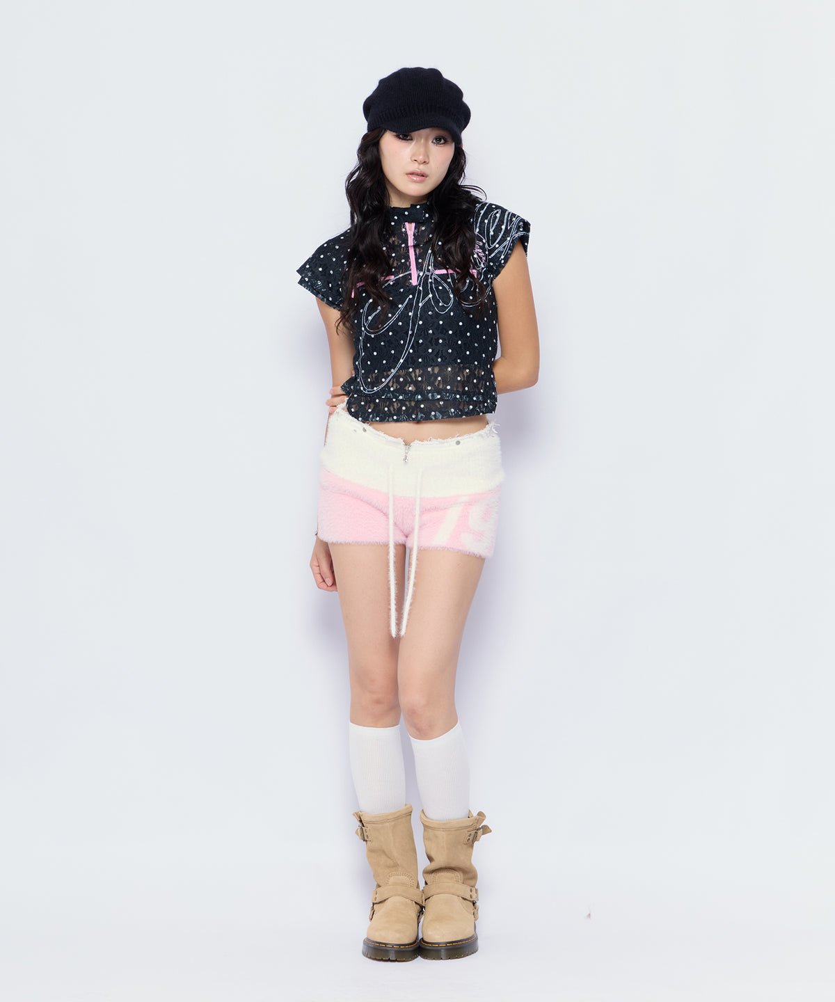 MODEL:170cm/COLOR:PNK/SIZE:F