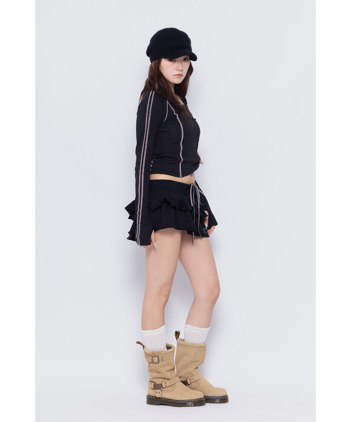 MODEL:170cm/COLOR:BLK/SIZE:F