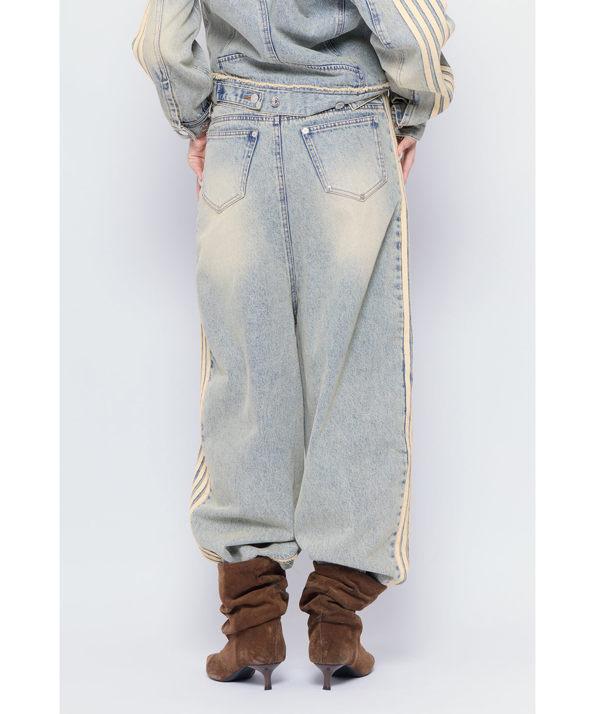 MODEL:170cm/COLOR:BLU/SIZE:S