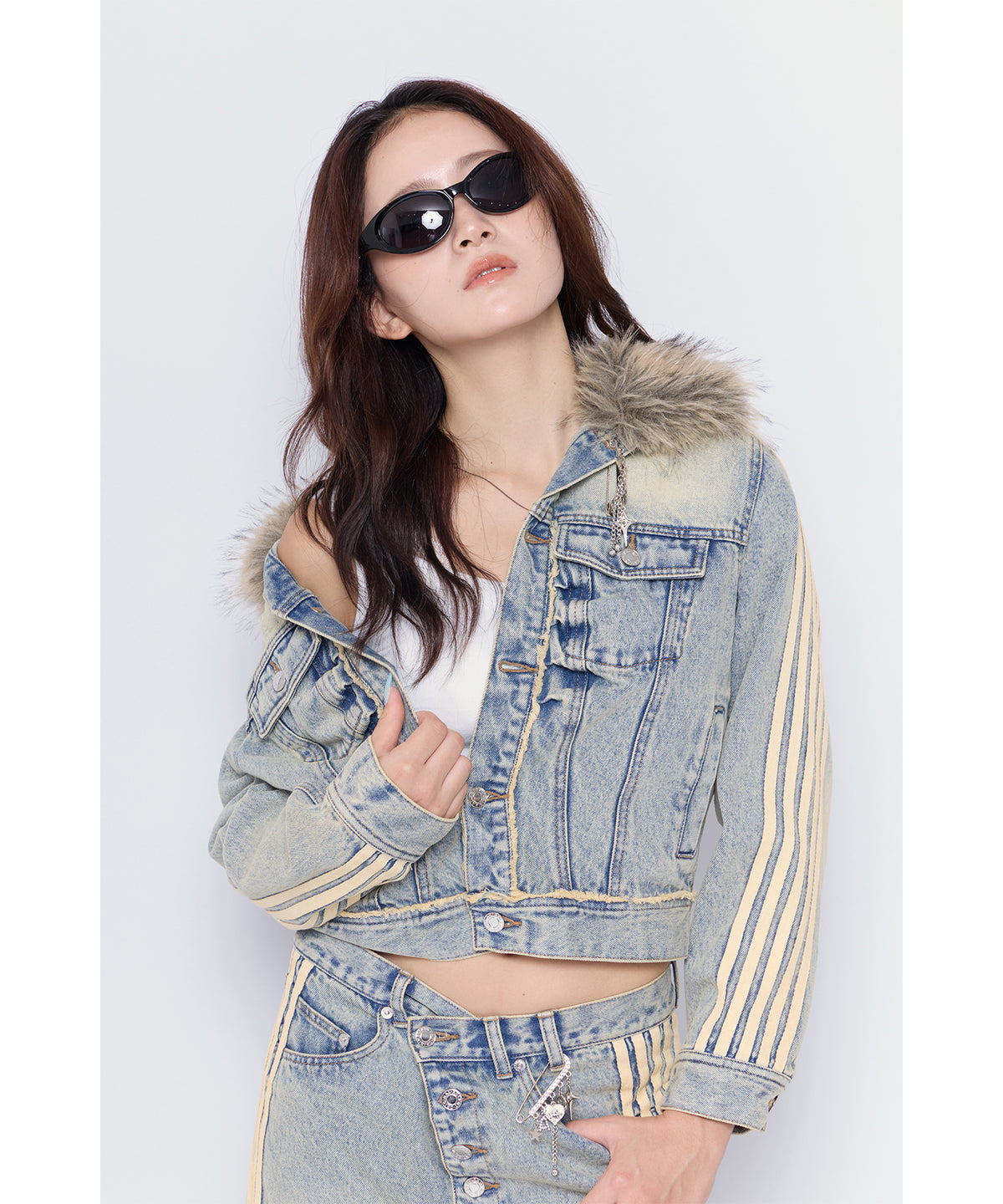 MODEL:170cm/COLOR:BLU/SIZE:F