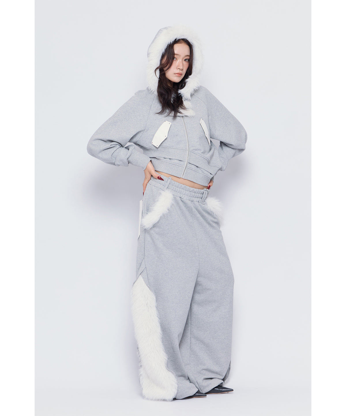 MODEL:170cm/COLOR:GRY/SIZE:F