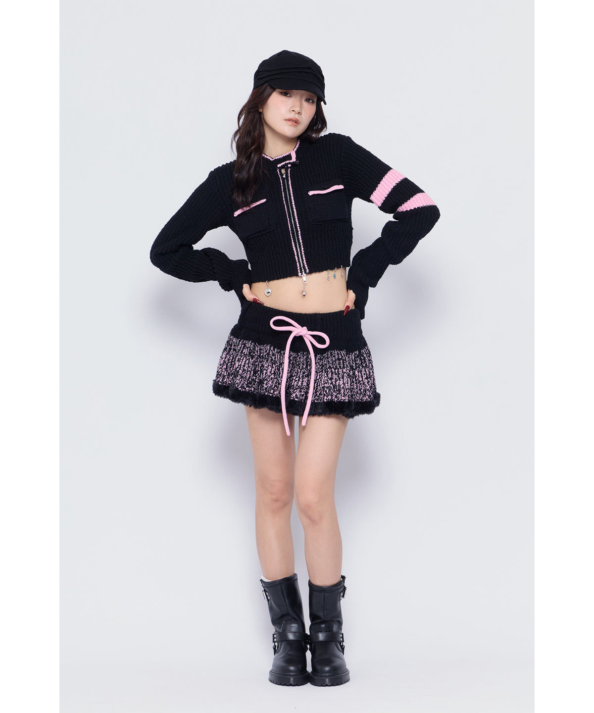 MODEL:170cm/COLOR:BLK/SIZE:F