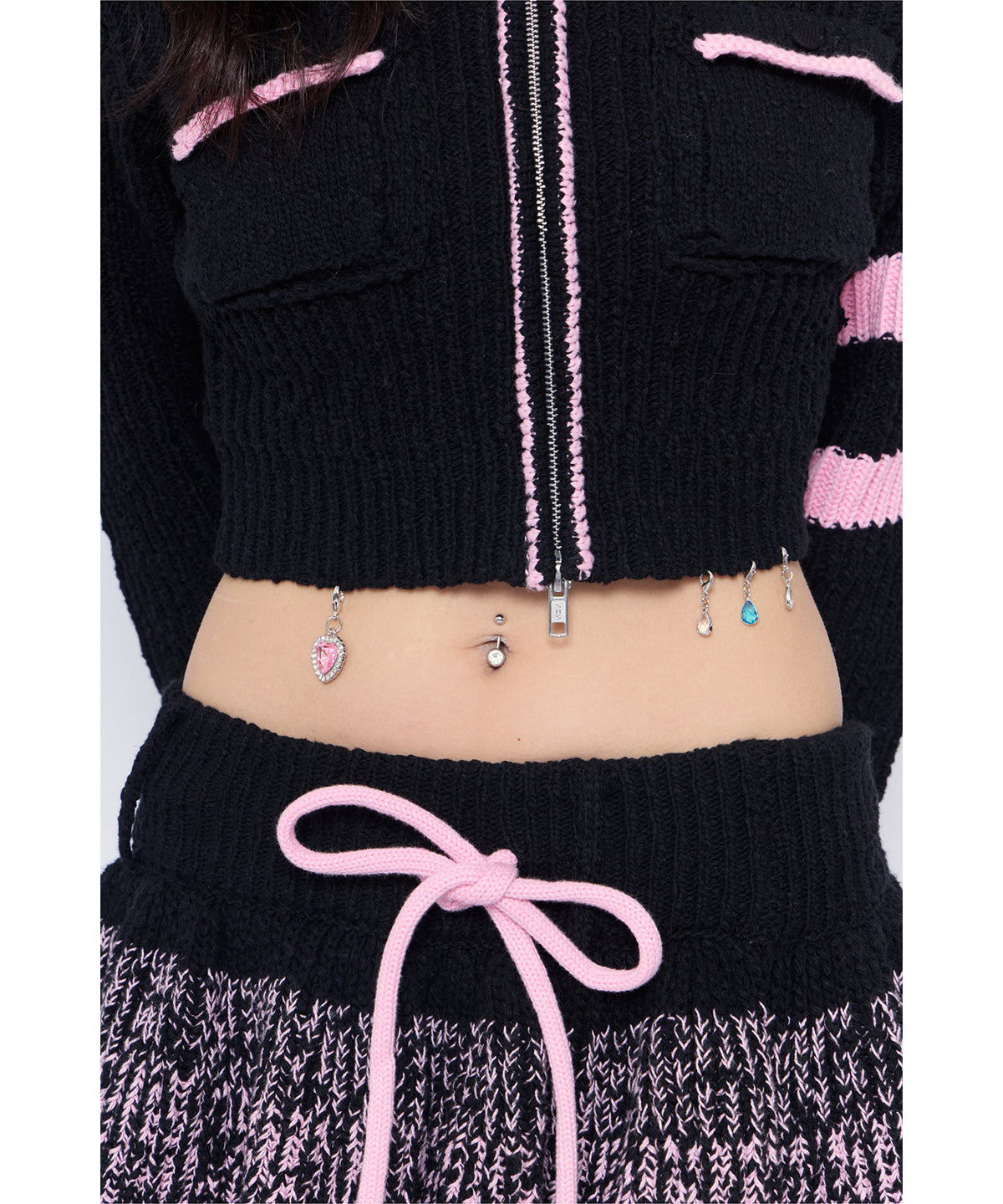 MODEL:170cm/COLOR:BLK/SIZE:F
