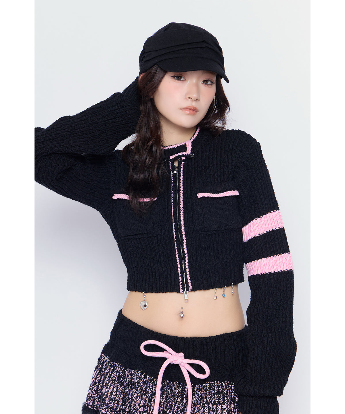 MODEL:170cm/COLOR:BLK/SIZE:F