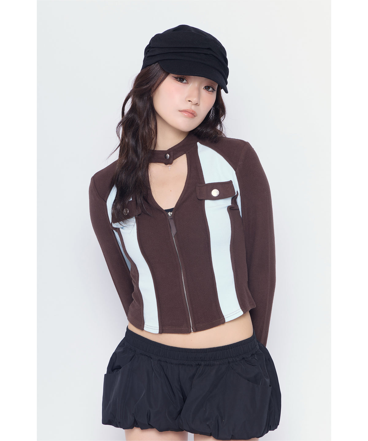 MODEL:170cm/COLOR:BRN/SIZE:F