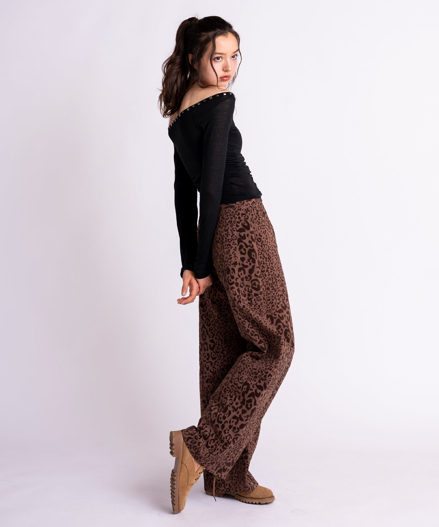 MODEL:163cm/COLOR:BLACK/SIZE:F