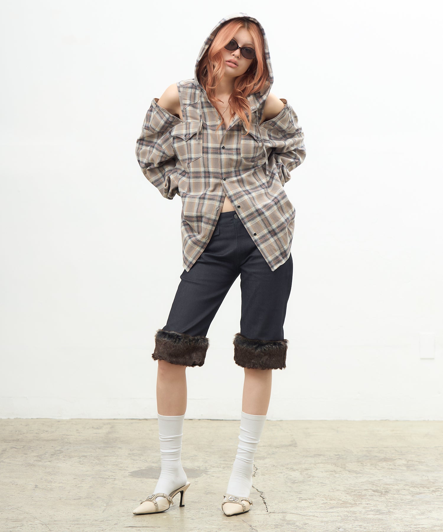 MODEL:170cm/COLOR:BLACK/SIZE:25