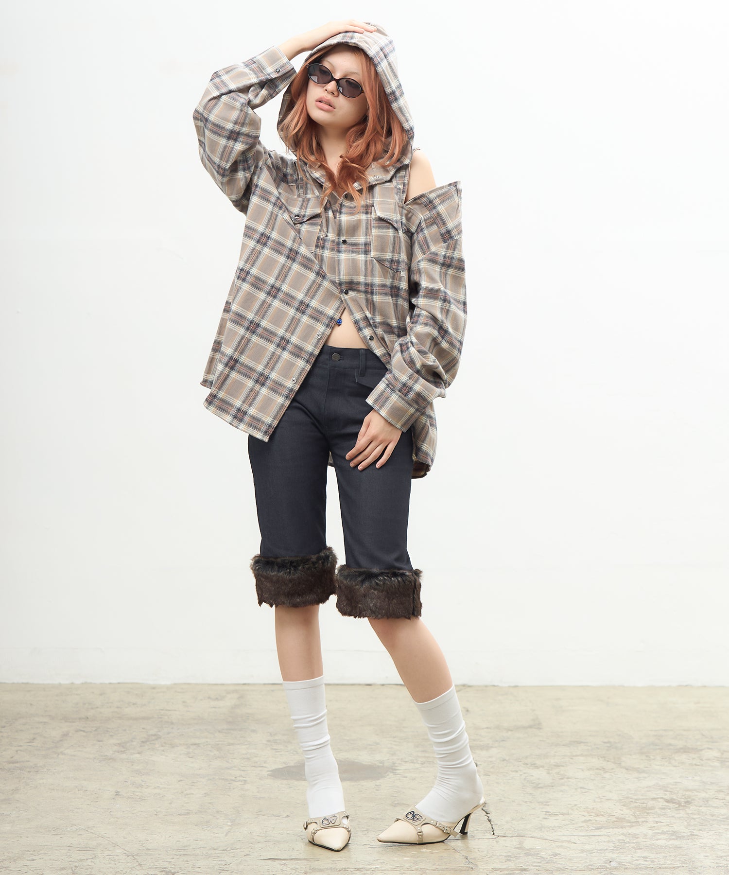 MODEL:170cm/COLOR:BLACK/SIZE:25