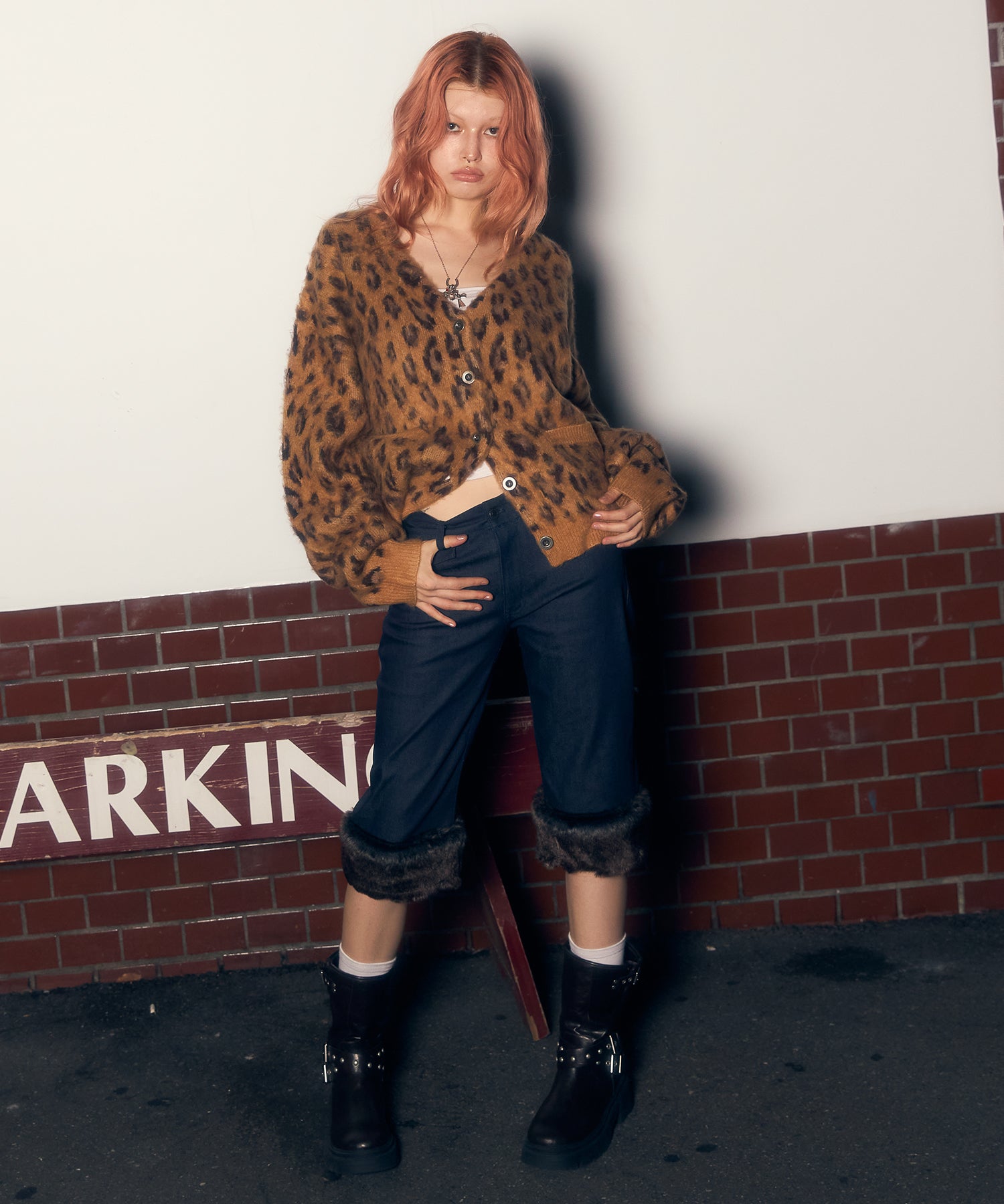 MODEL:170cm/COLOR:BLUE/SIZE:25